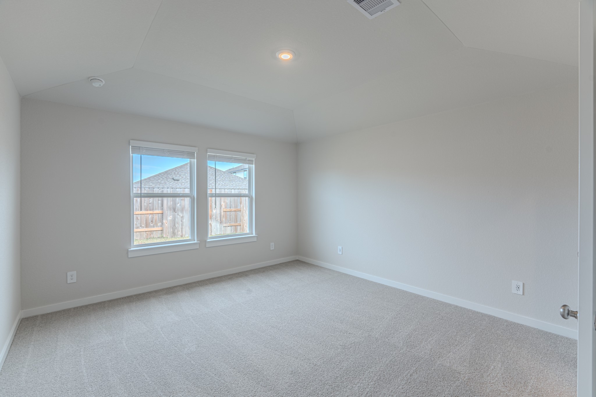16977 Juniper Blossom Bend Property Photo 31
