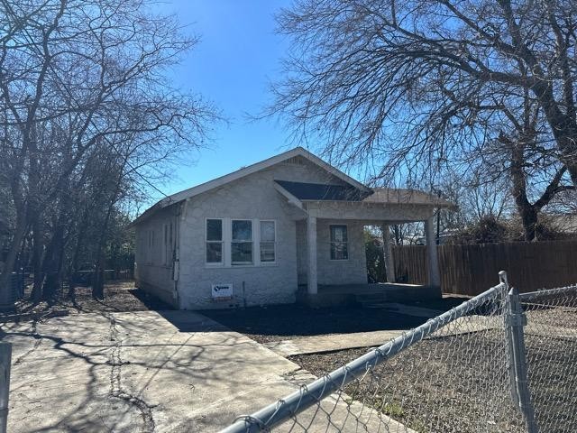 2334 Aransas Avenue Property Photo 4