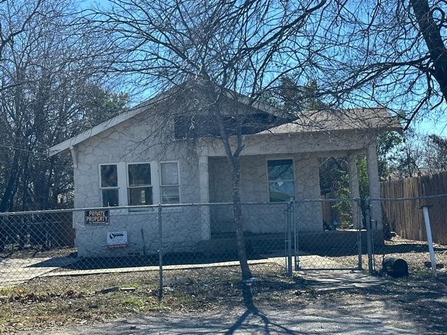 2334 Aransas Avenue Property Photo 5