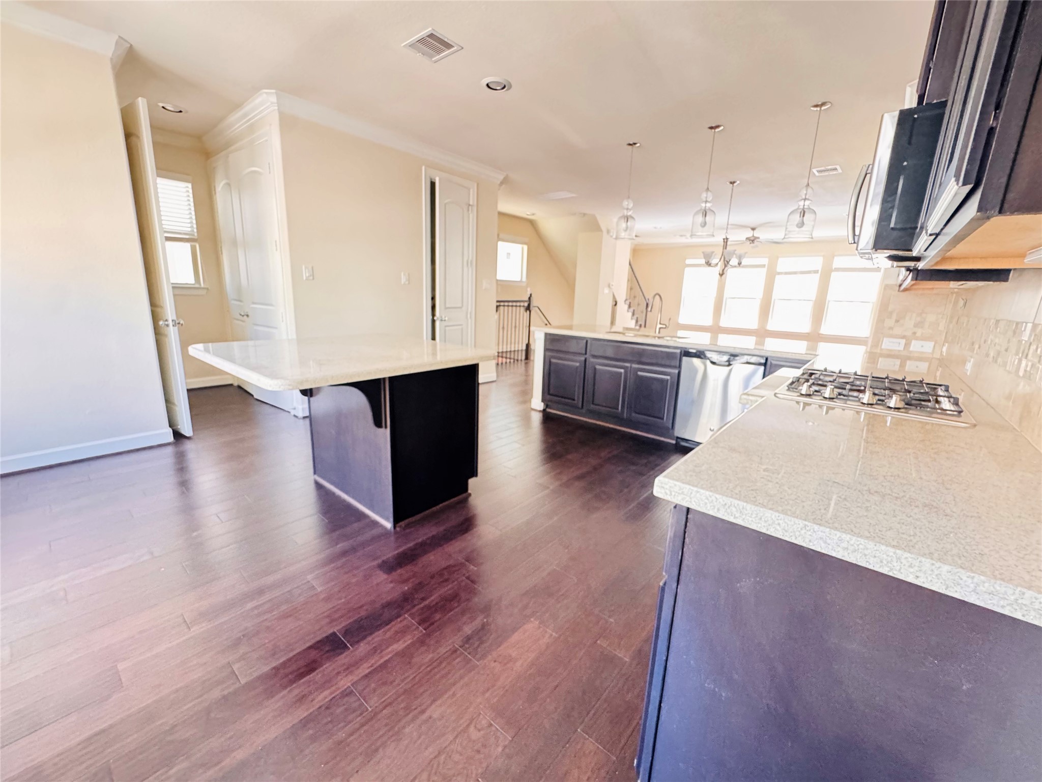 10009 Spring Shadows Park Circle Property Photo 8