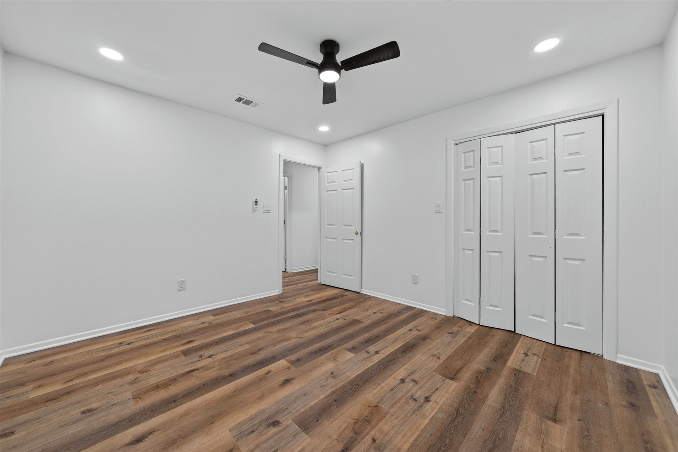 310 Nasturtium Street Property Photo 17