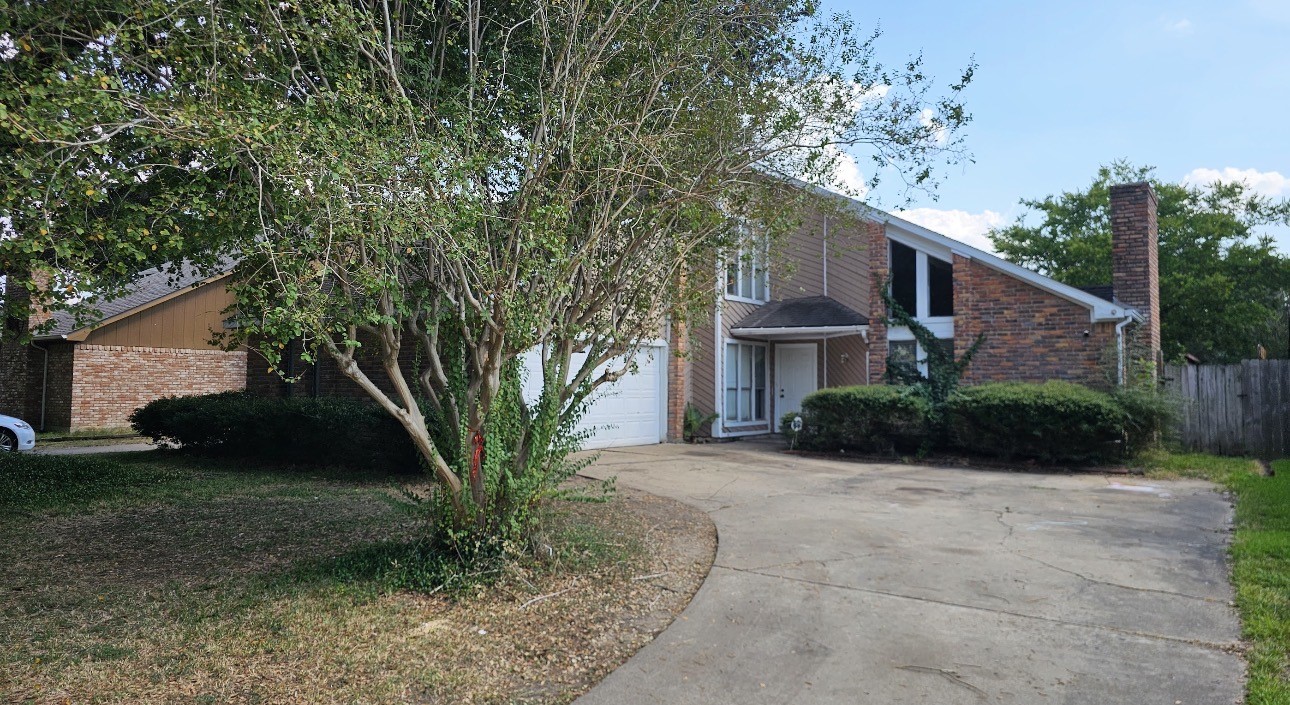 21431 Park Mount Drive Property Photo 1