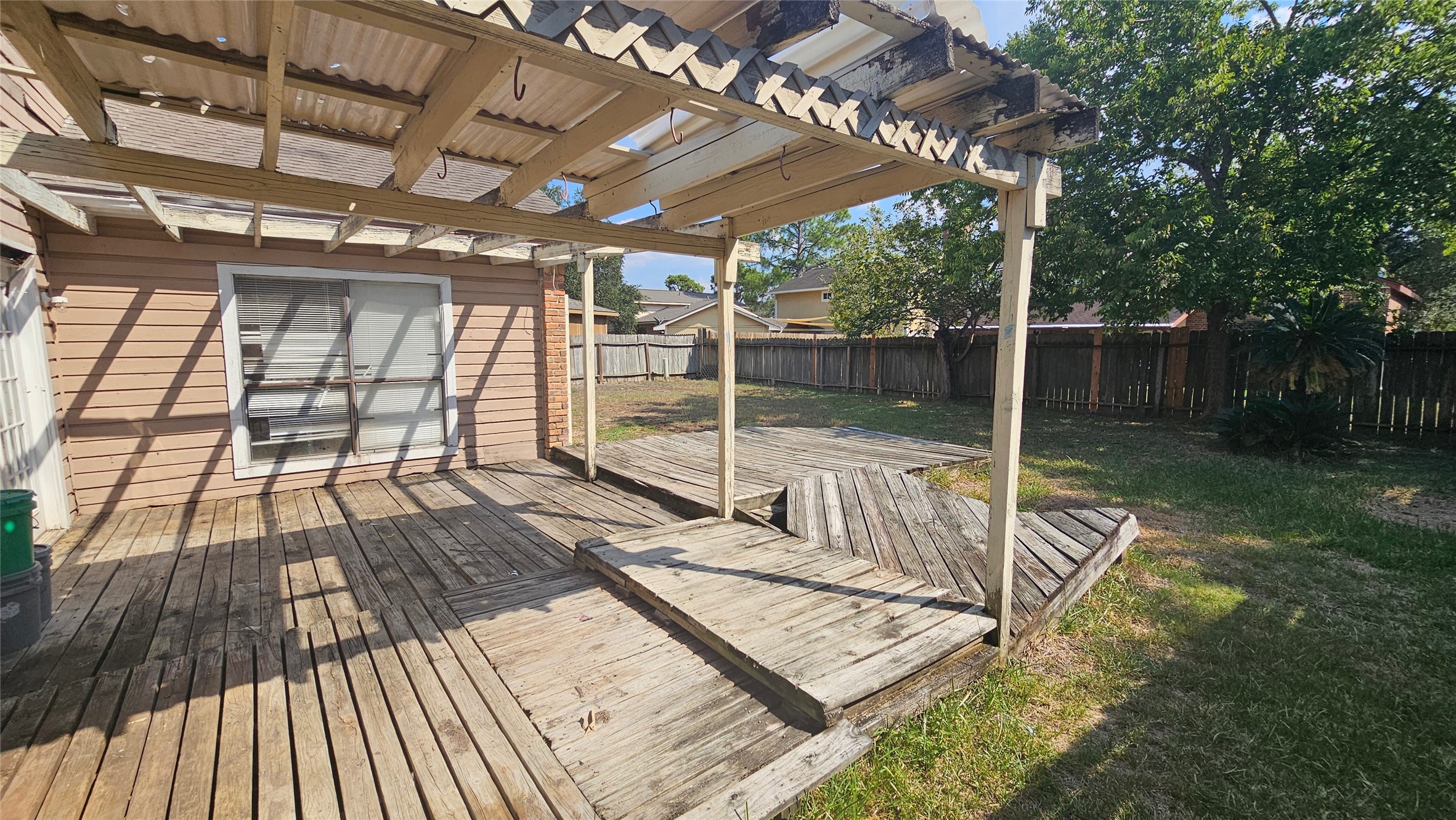 21431 Park Mount Drive Property Photo 5