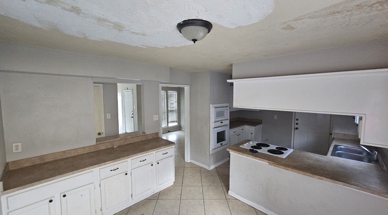 21431 Park Mount Drive Property Photo 10