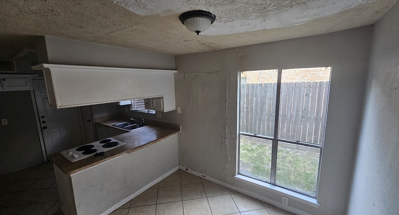 21431 Park Mount Drive Property Photo 12