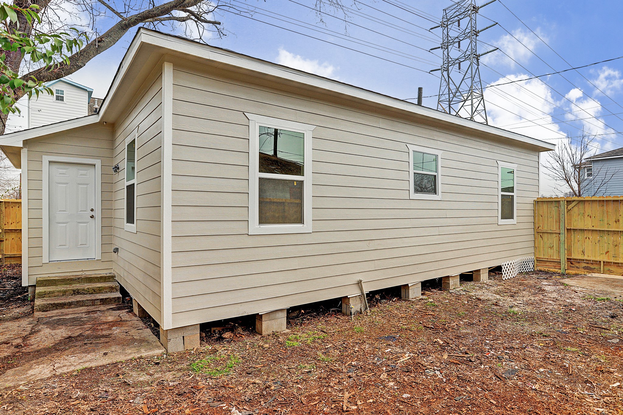 1603 Bigelow Street Property Photo 9