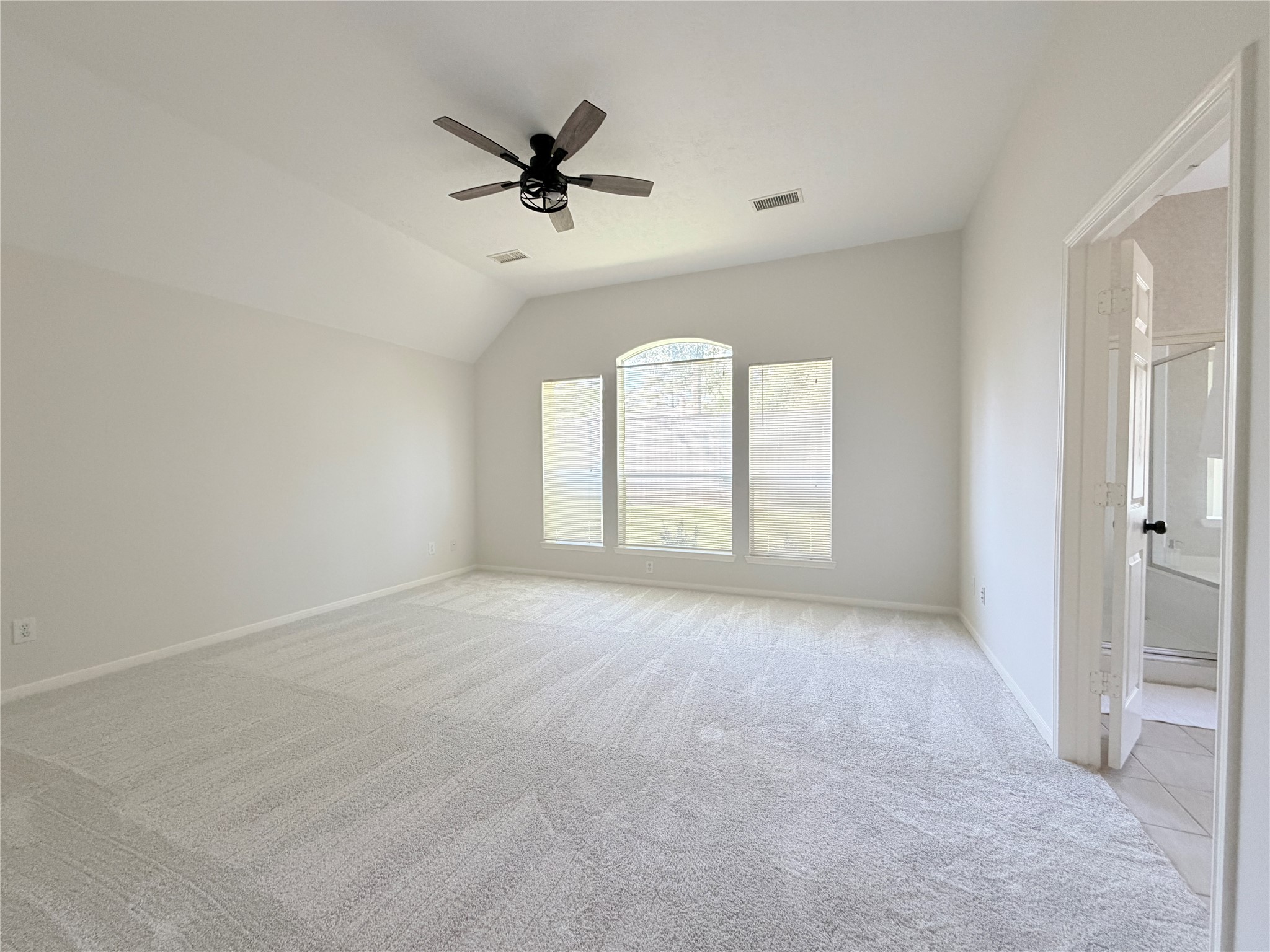 10707 Overton Circle Property Photo 25