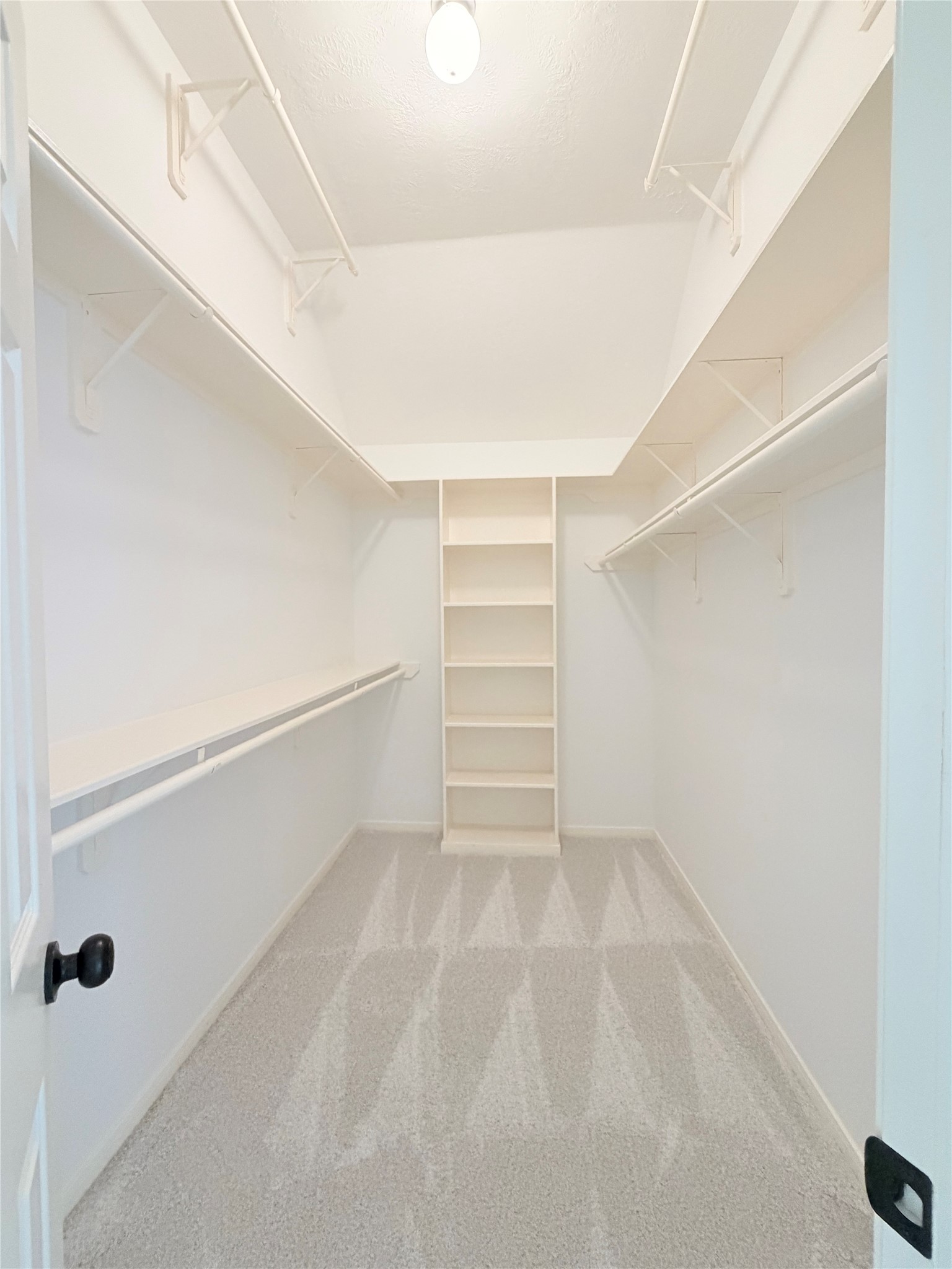 10707 Overton Circle Property Photo 29