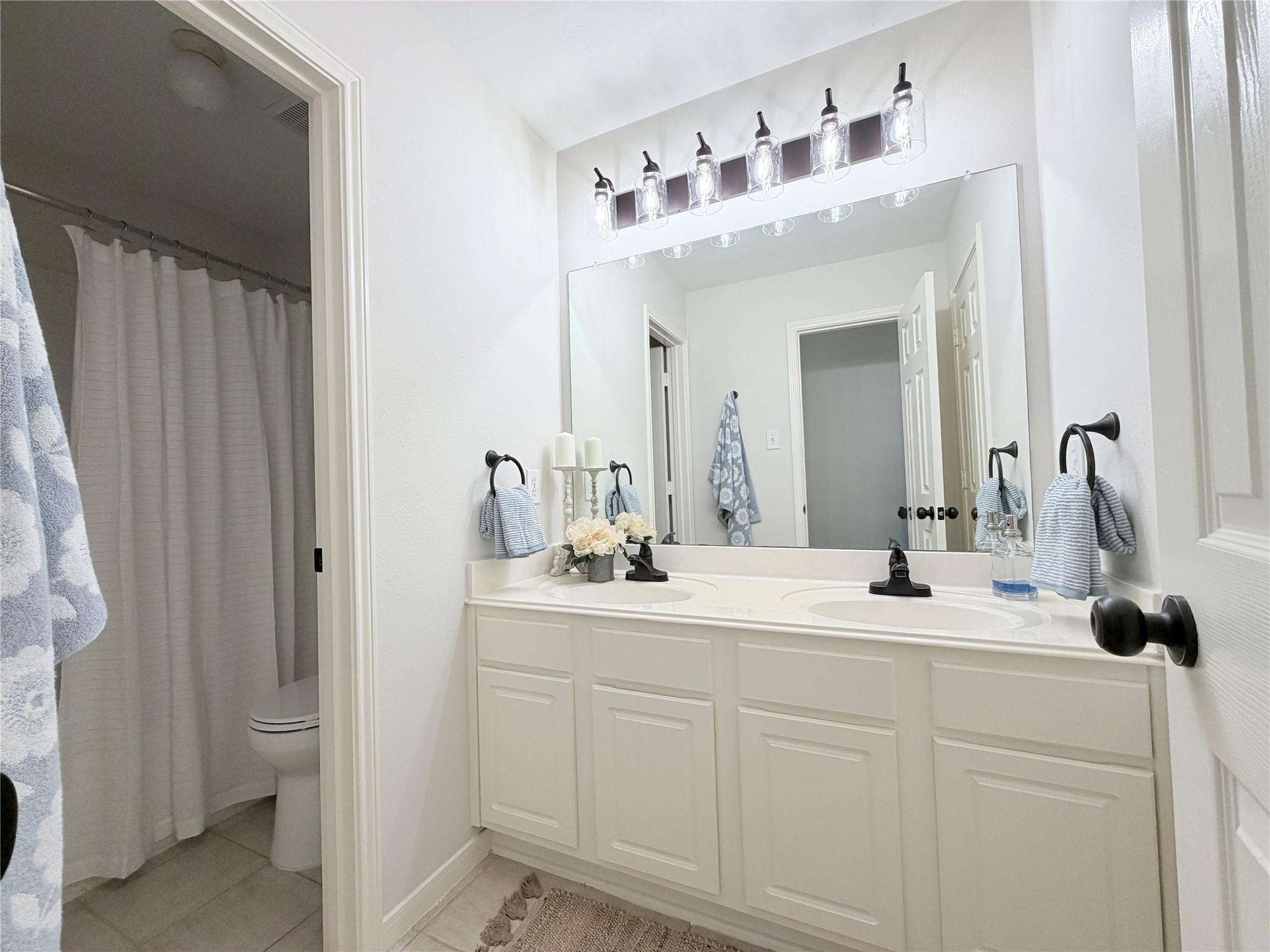 10707 Overton Circle, Houston Tx 77065 Property Photo 37