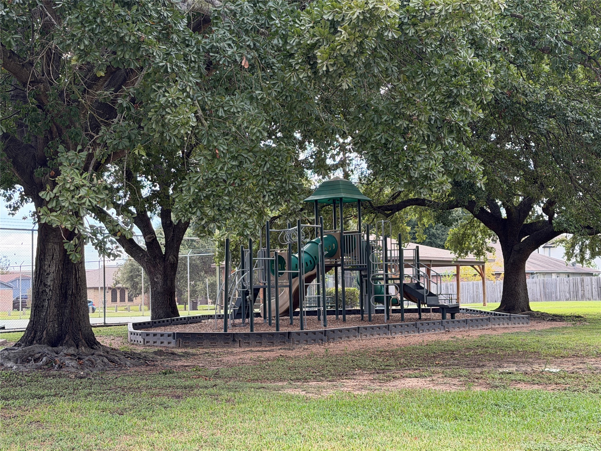 10707 Overton Circle Property Photo 43