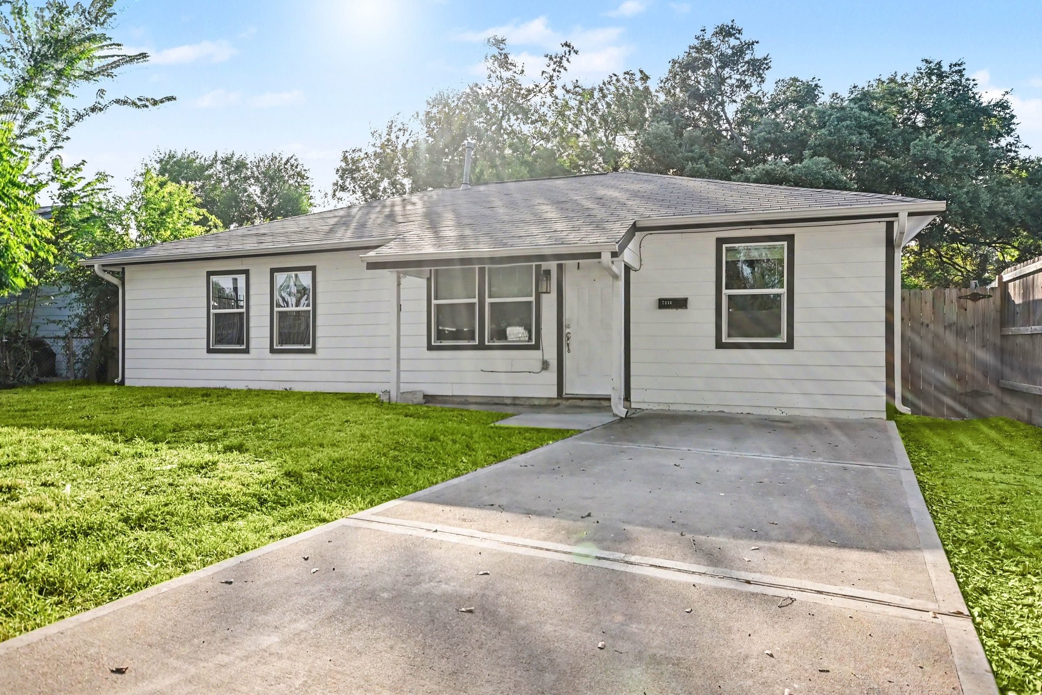 7346 Okinawa Road Property Photo 1