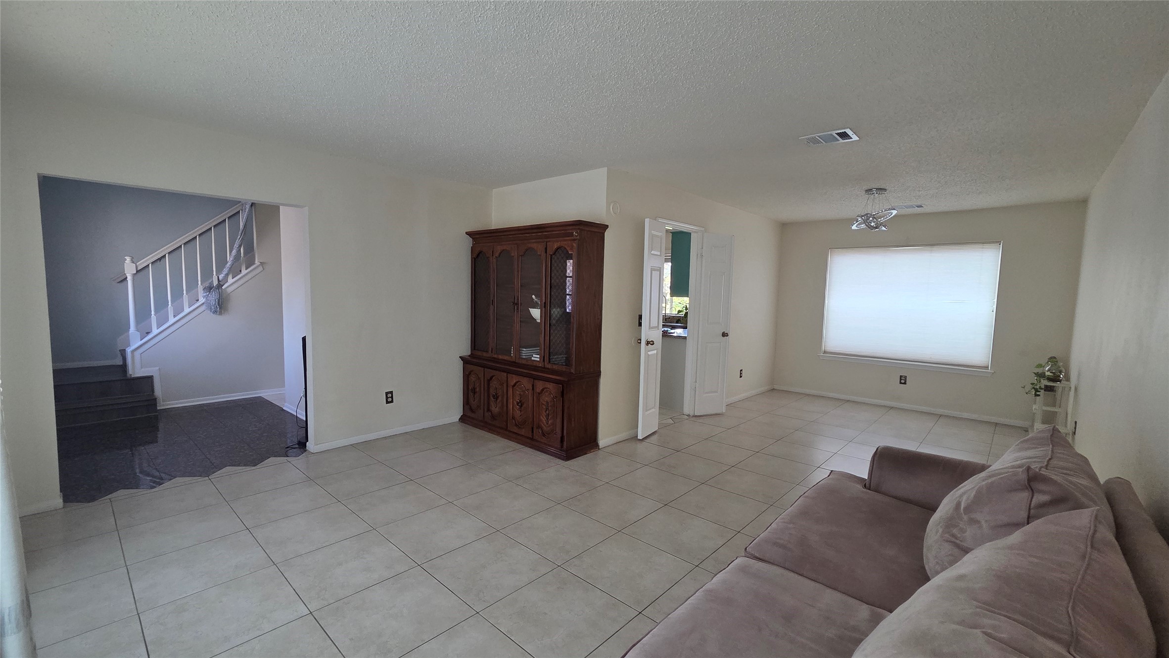 15006 Delbarton Drive Property Photo 4