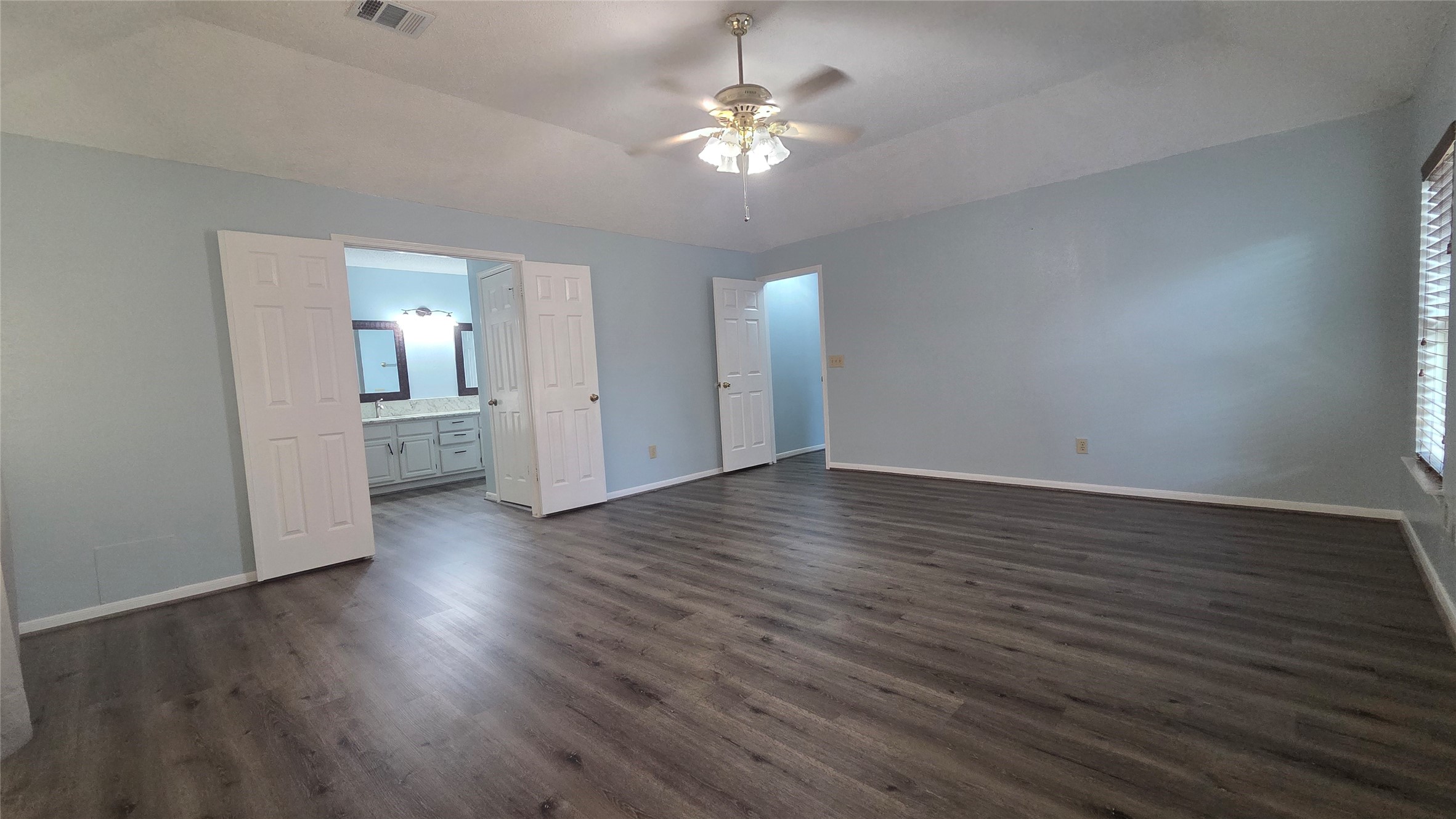 15006 Delbarton Drive Property Photo 14
