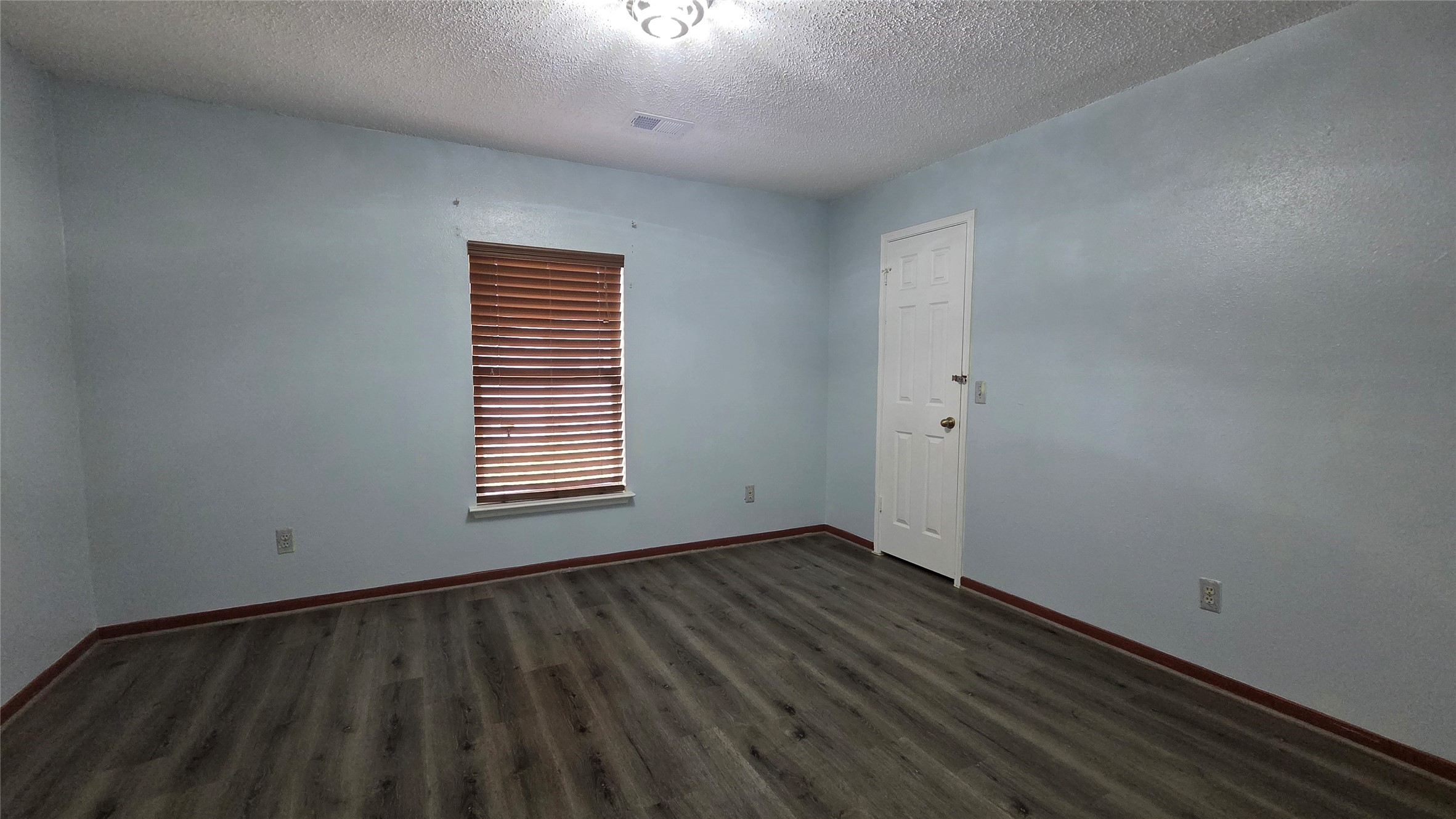 15006 Delbarton Drive Property Photo 19