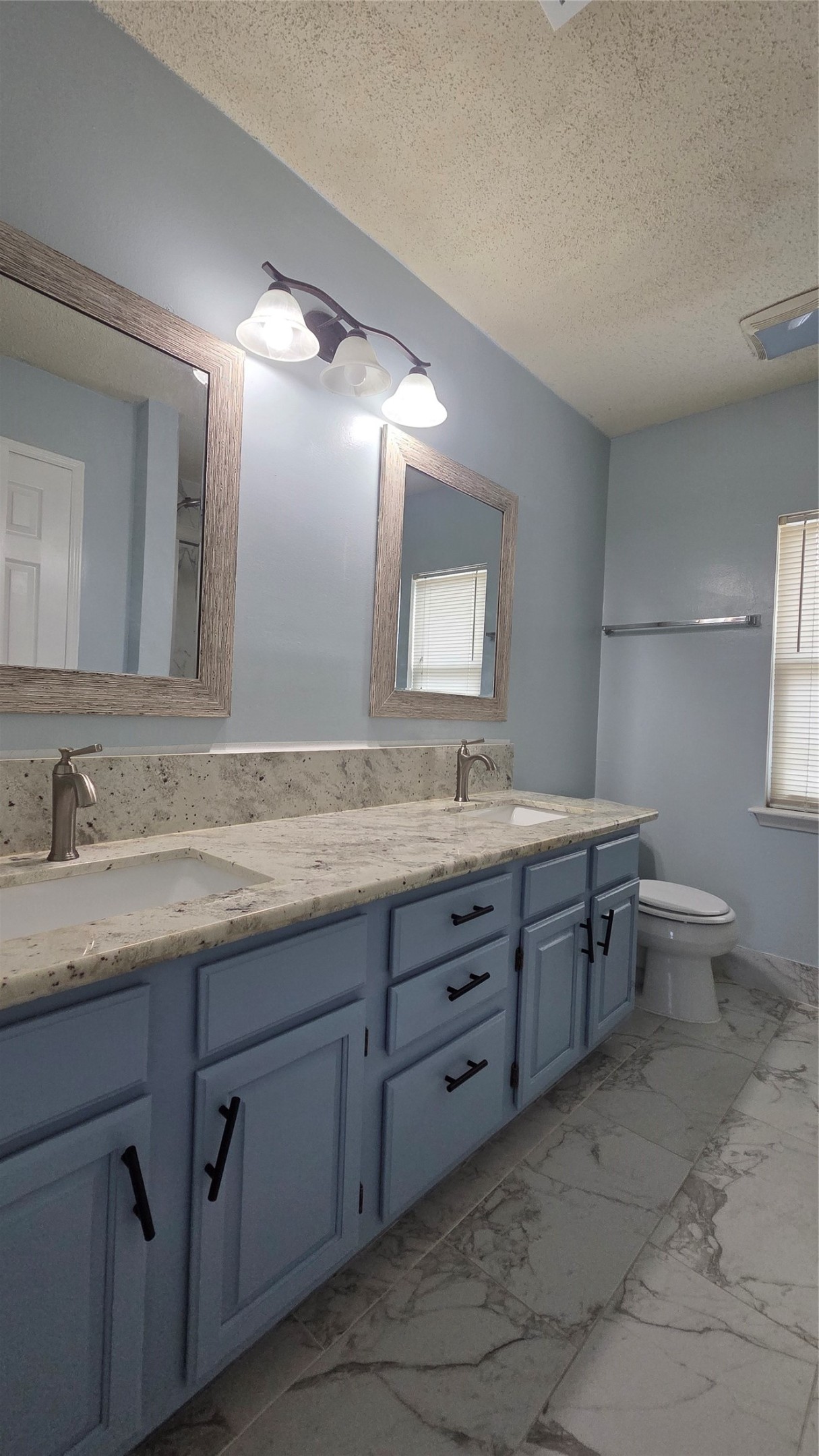 15006 Delbarton Drive Property Photo 24