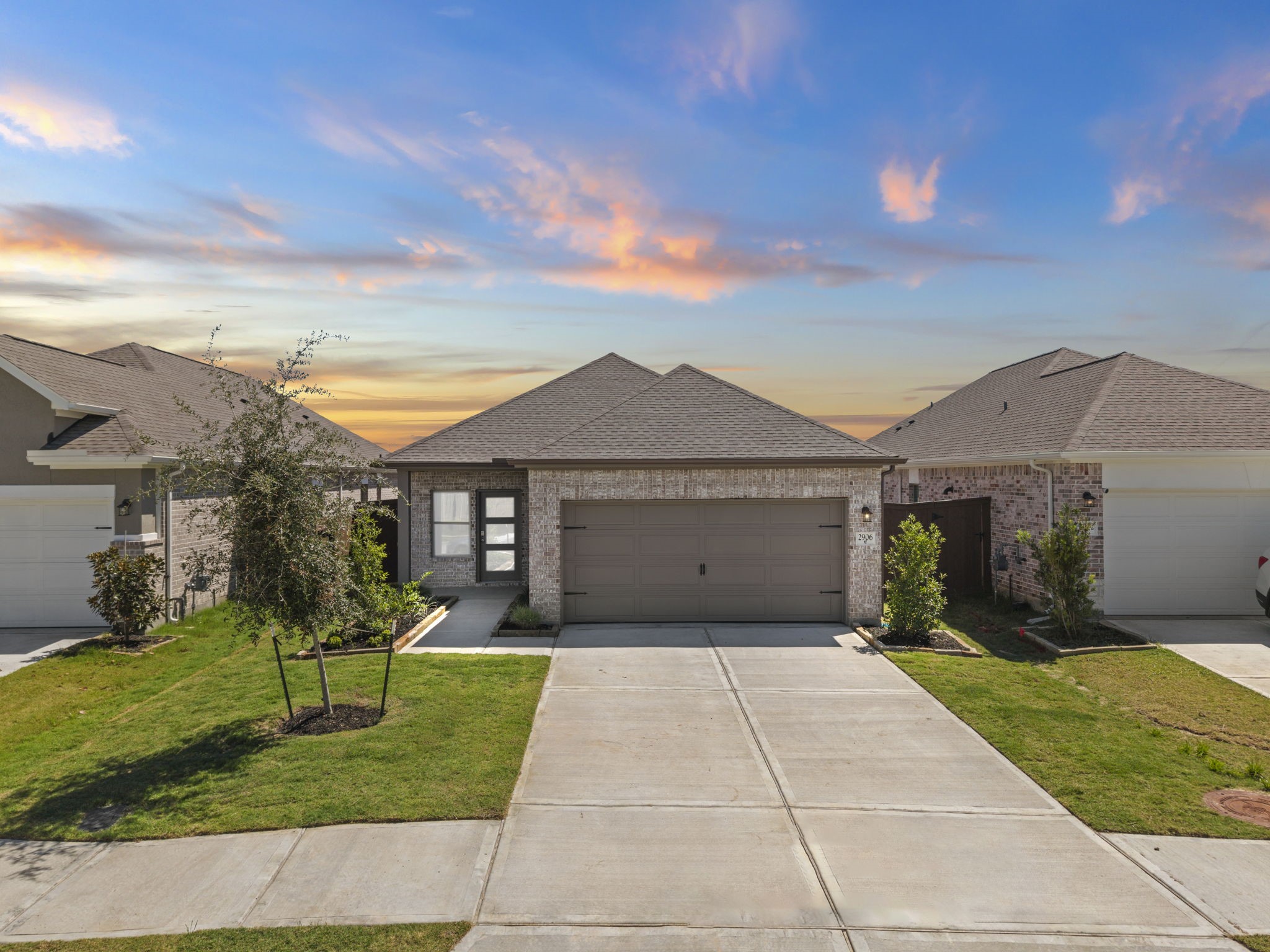 2906 Rockwood Drive Property Photo
