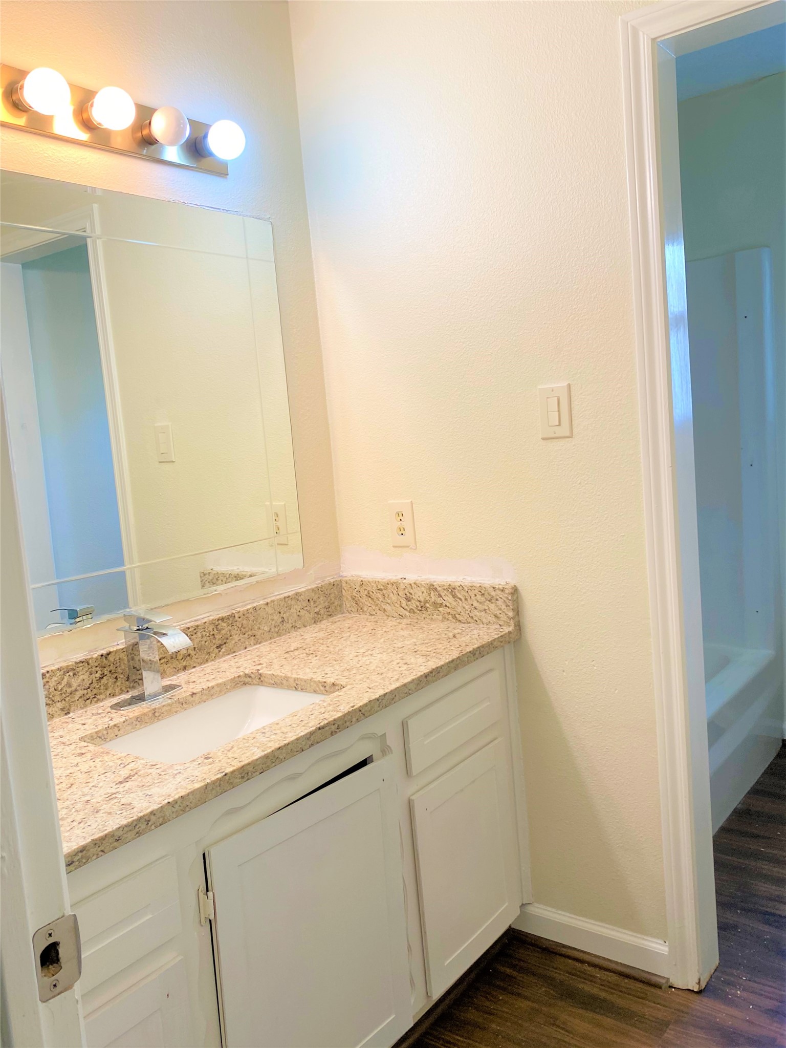803 Dogwood Street Property Photo 13