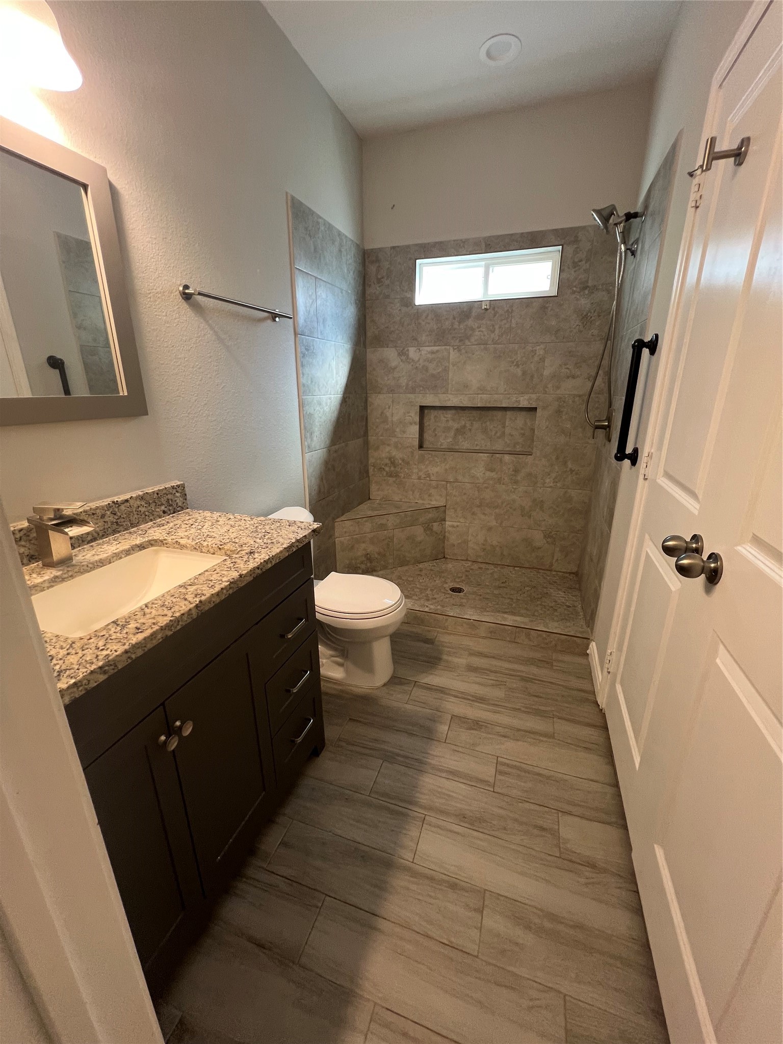 833 Omeara Property Photo 10
