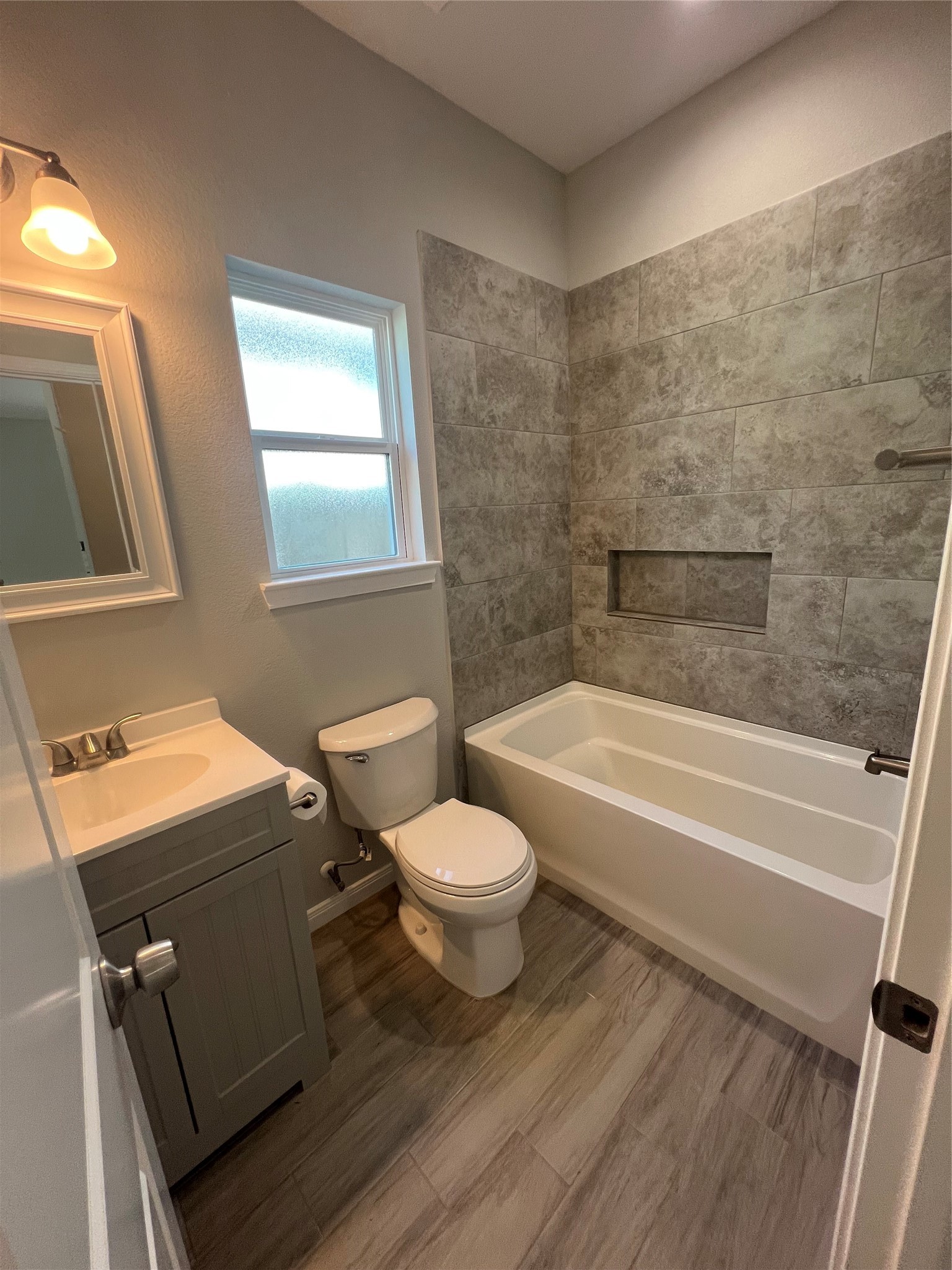 833 Omeara Property Photo 15