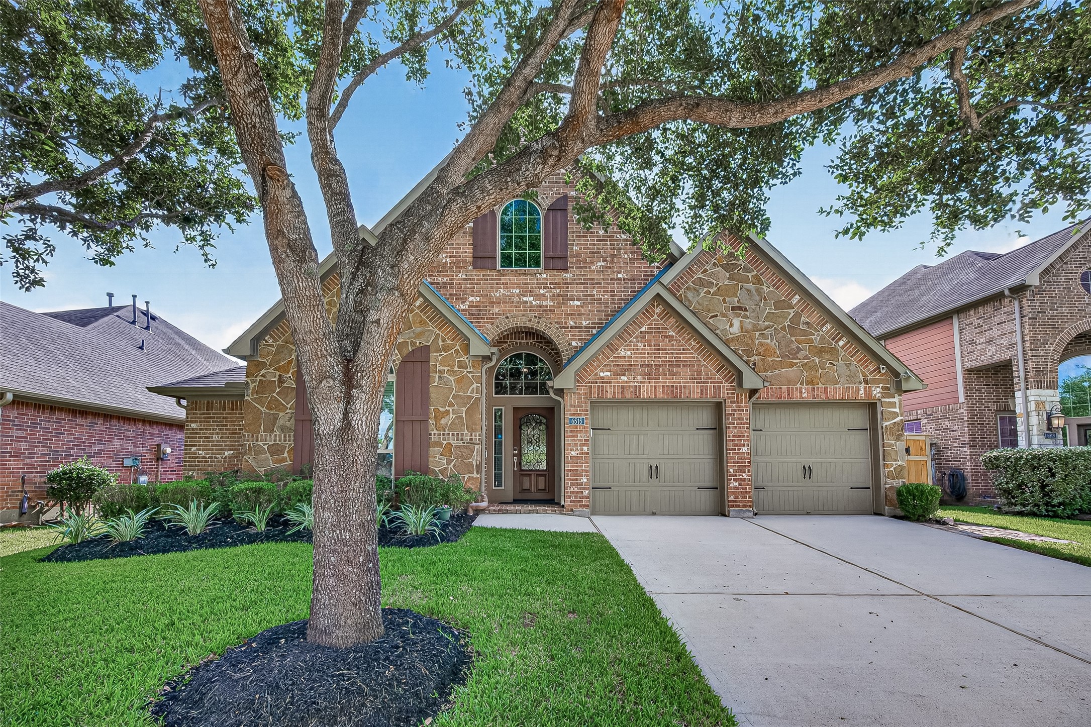 6515 Arroyo Springs Lane Property Photo 1