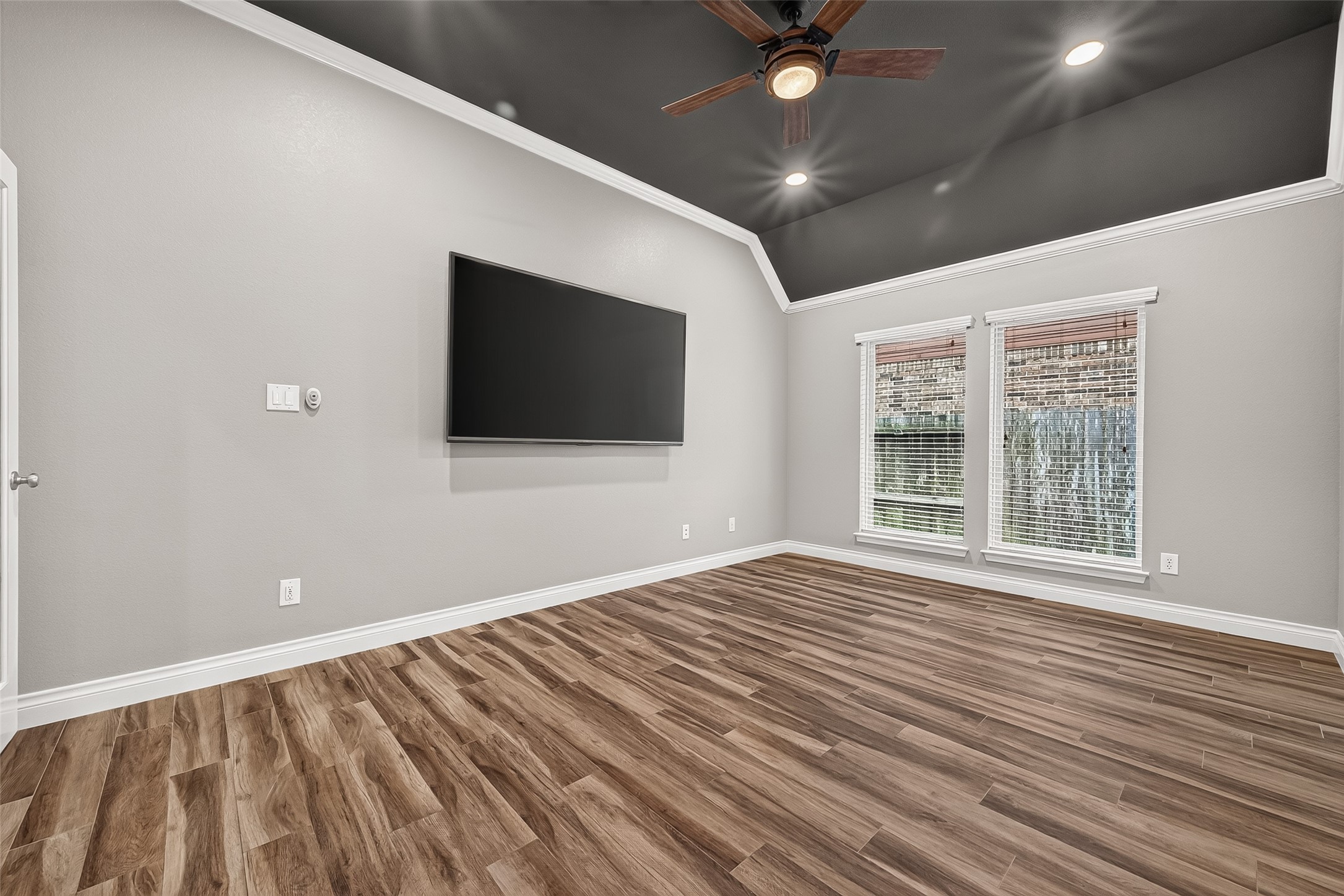 6515 Arroyo Springs Lane Property Photo 10