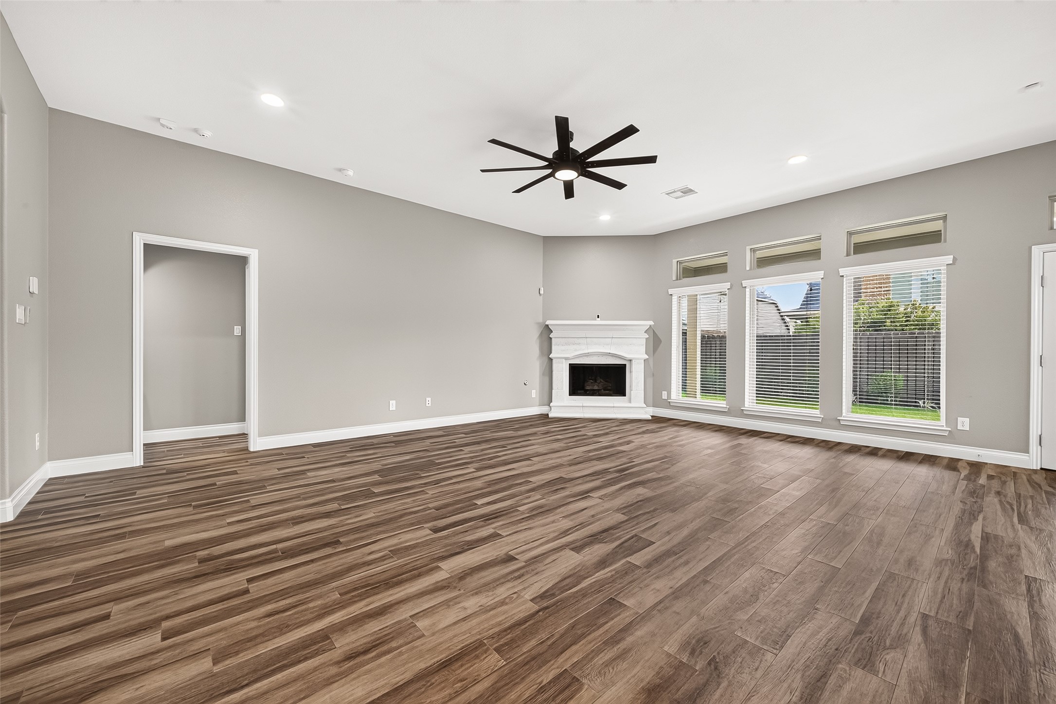 6515 Arroyo Springs Lane Property Photo 14