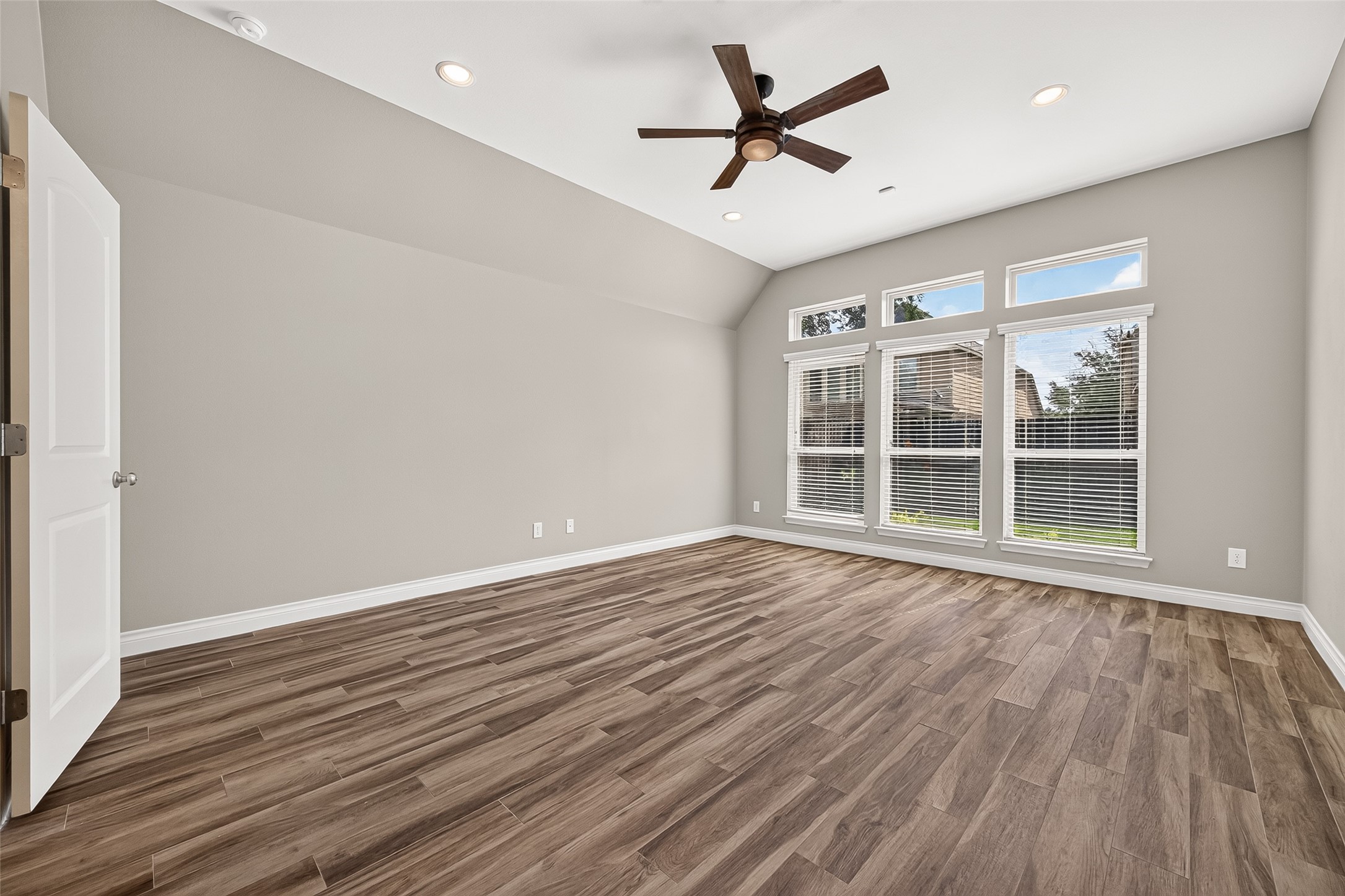 6515 Arroyo Springs Lane Property Photo 29