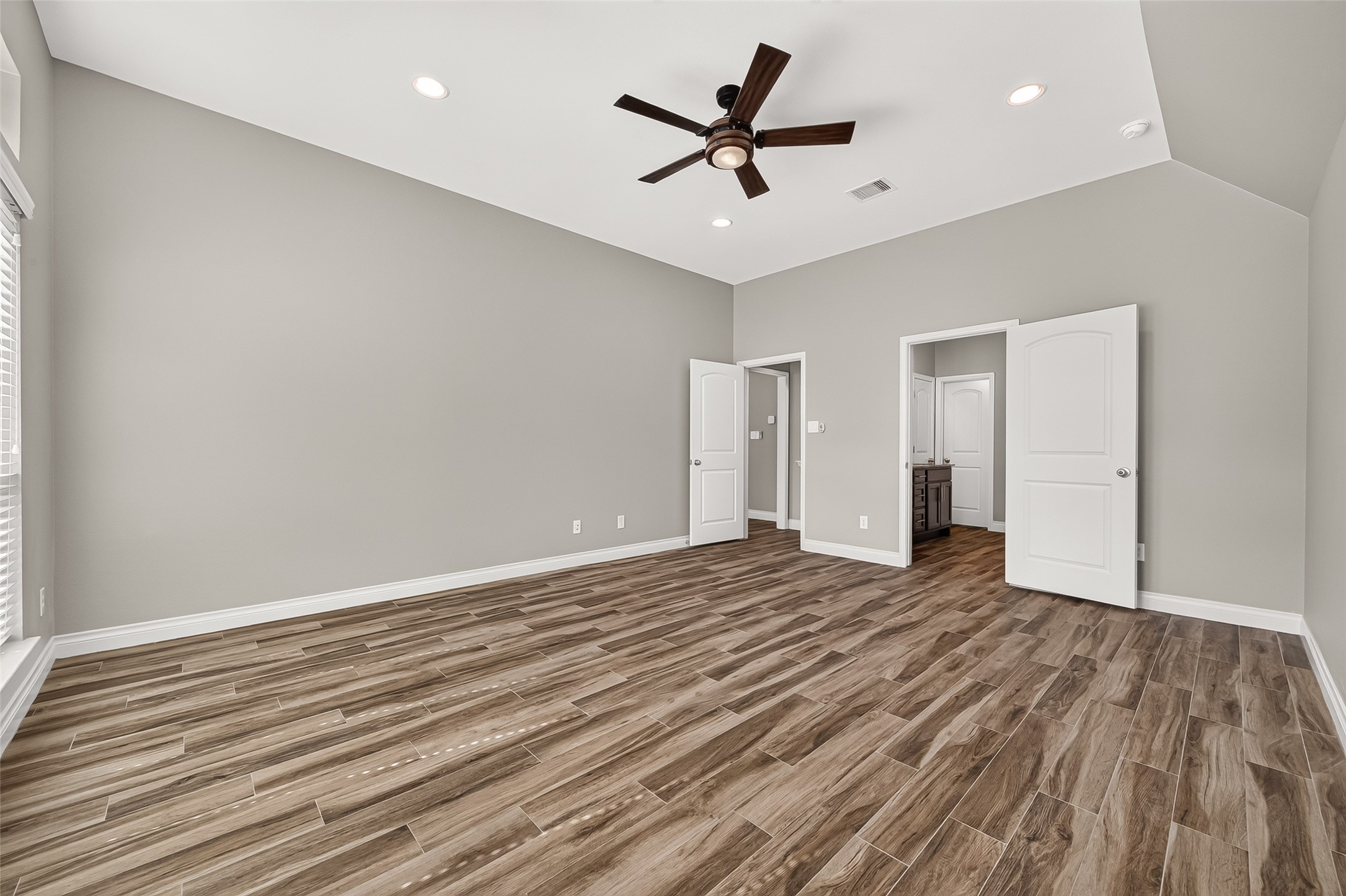 6515 Arroyo Springs Lane Property Photo 30