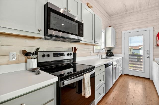 1924 S 11th Street 8 Property Photo 5