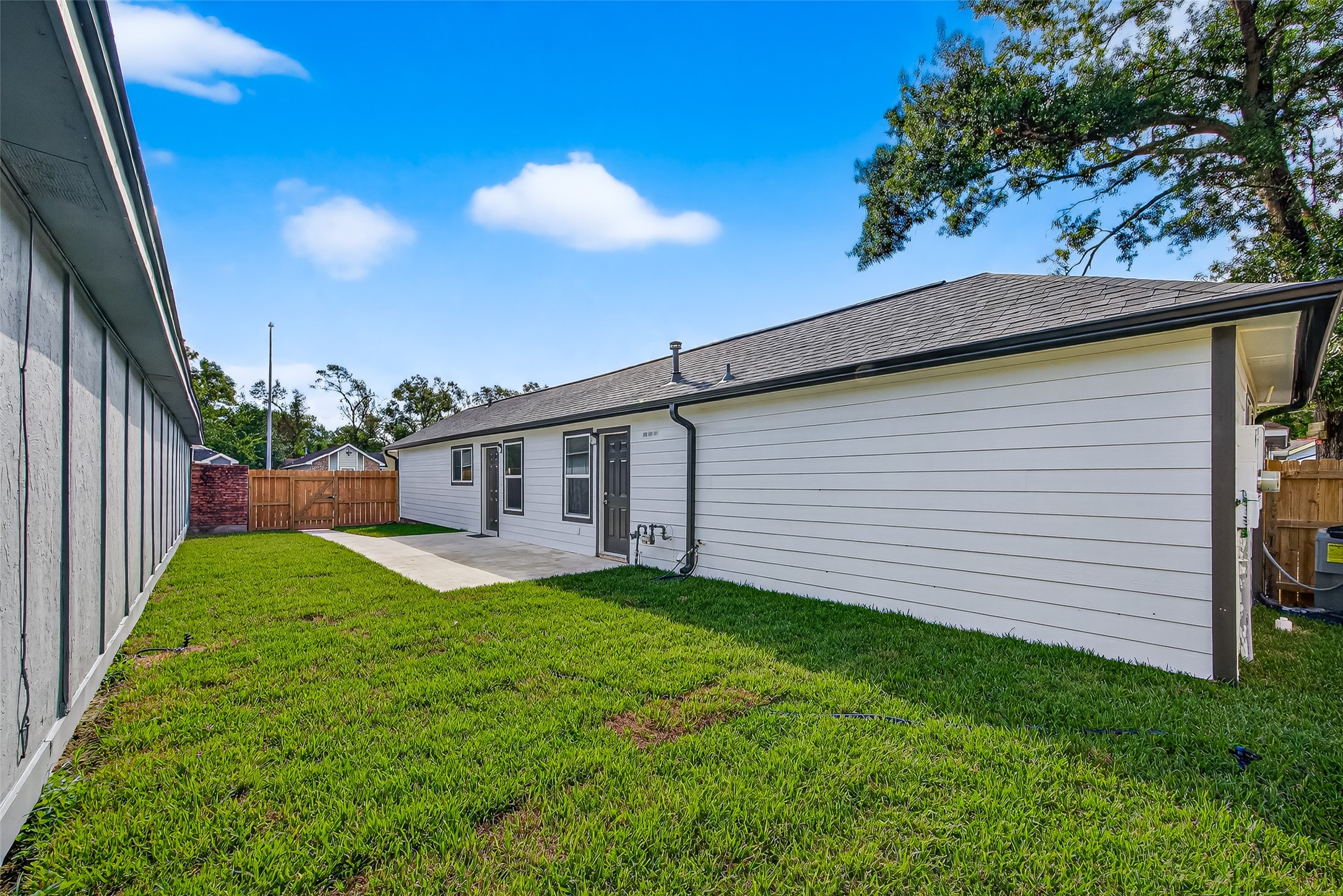 13822 Northlake Drive Property Photo 16