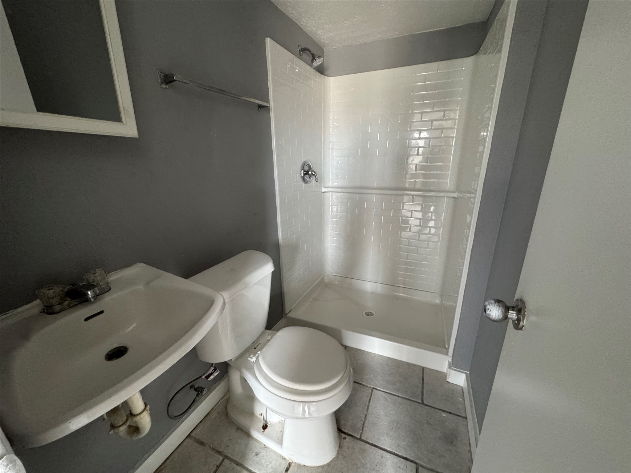 7018 1/2 Avenue F 6 Property Photo 7