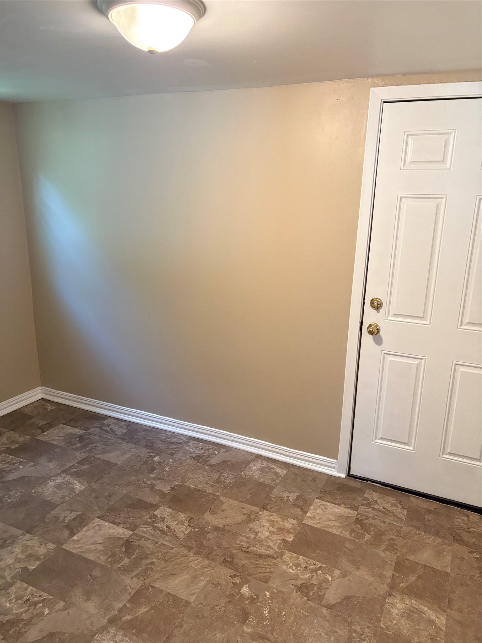 6610 Stearns Street Property Photo 7