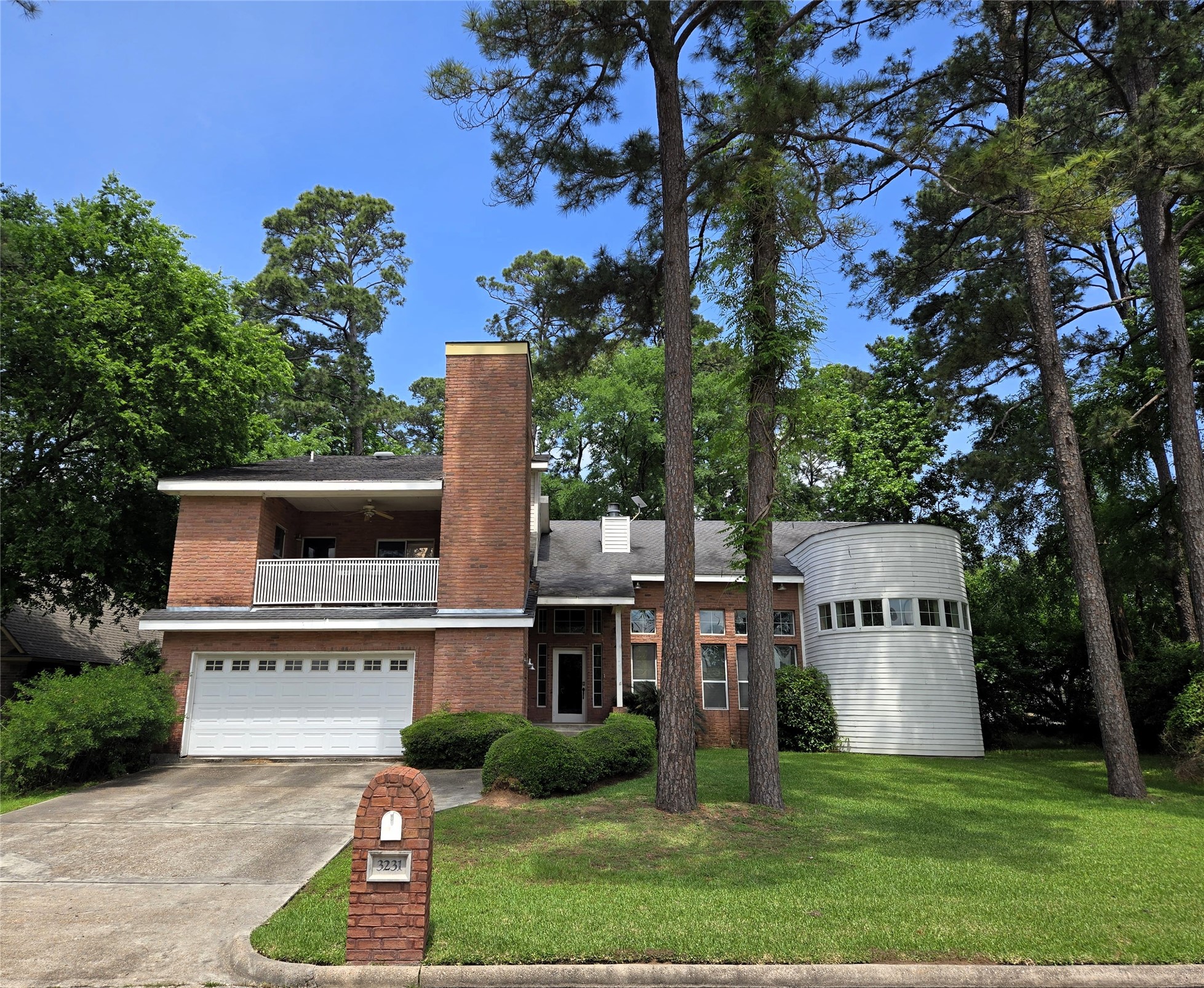 3231 Hemingway Drive Property Photo
