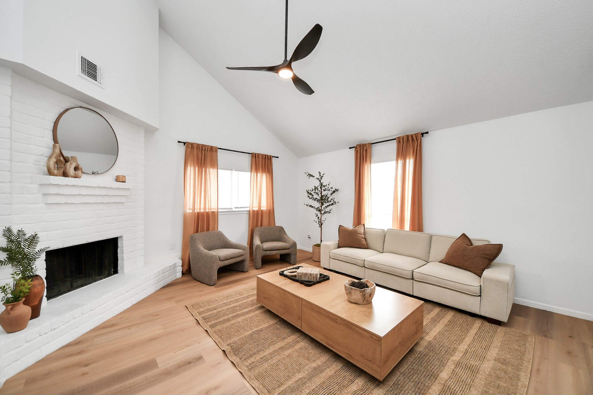 8631 Valley Ledge Drive Property Photo 2
