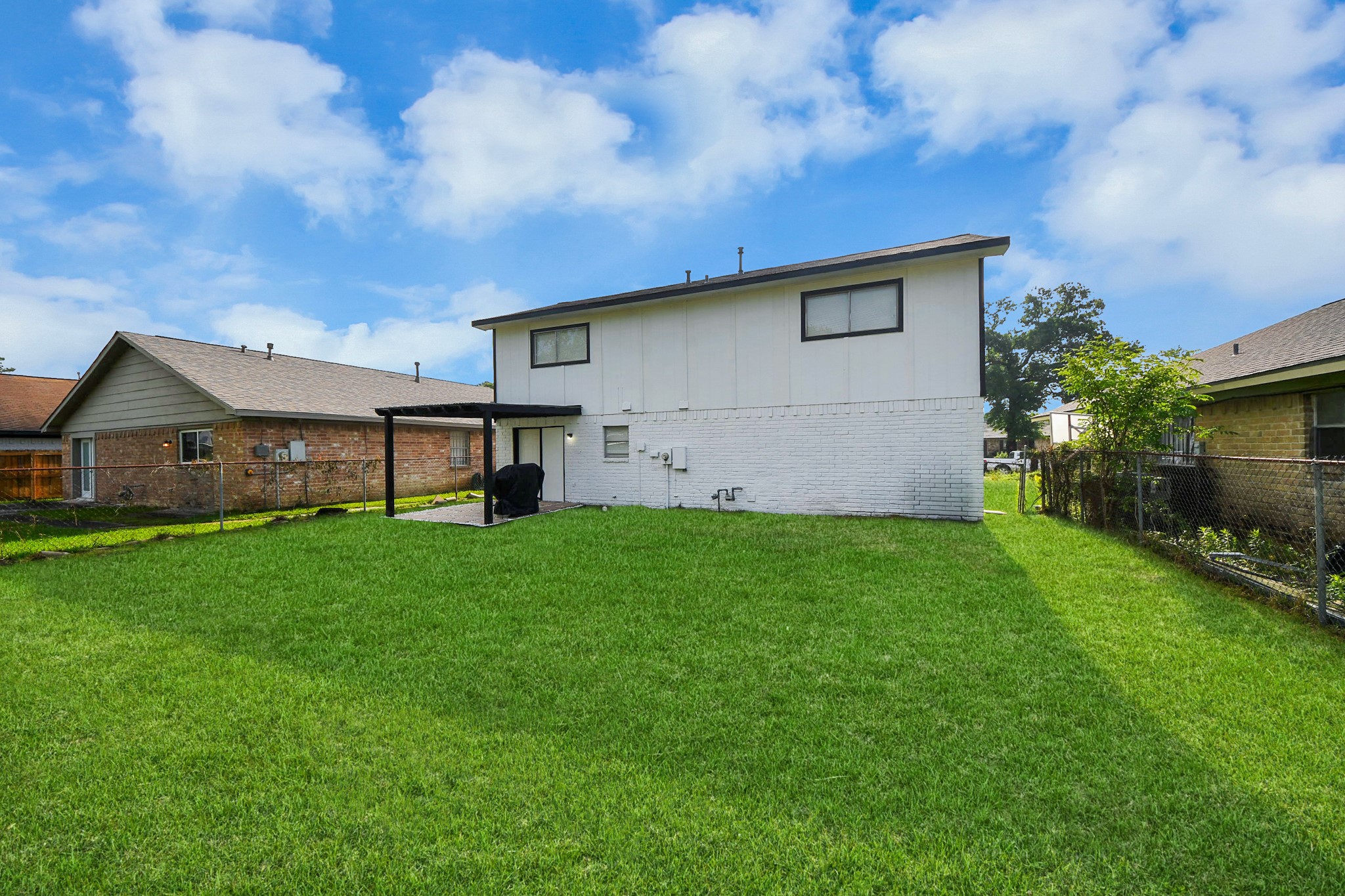 8631 Valley Ledge Drive Property Photo 30