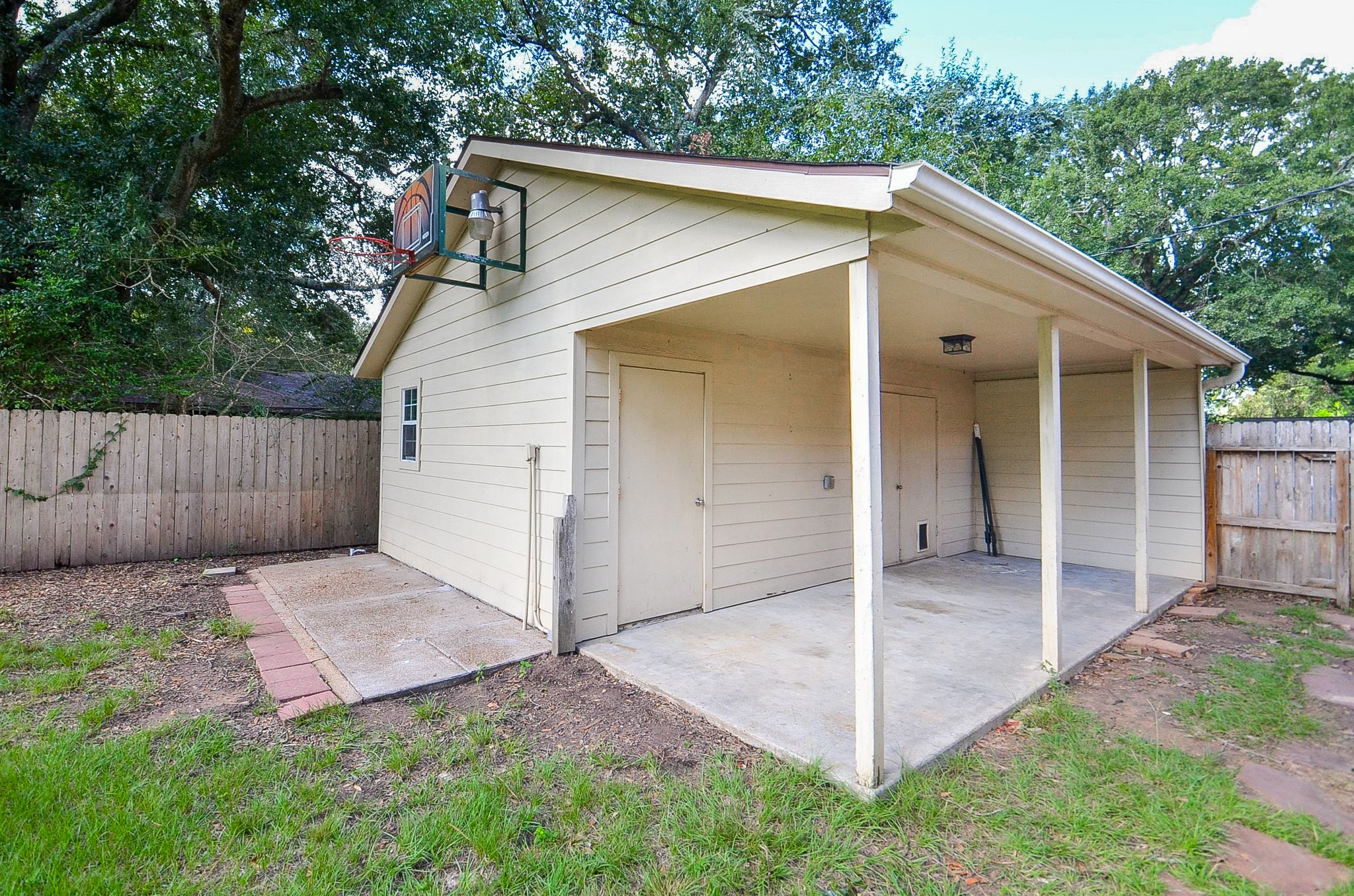 2615 Brazeal Street Property Photo 30
