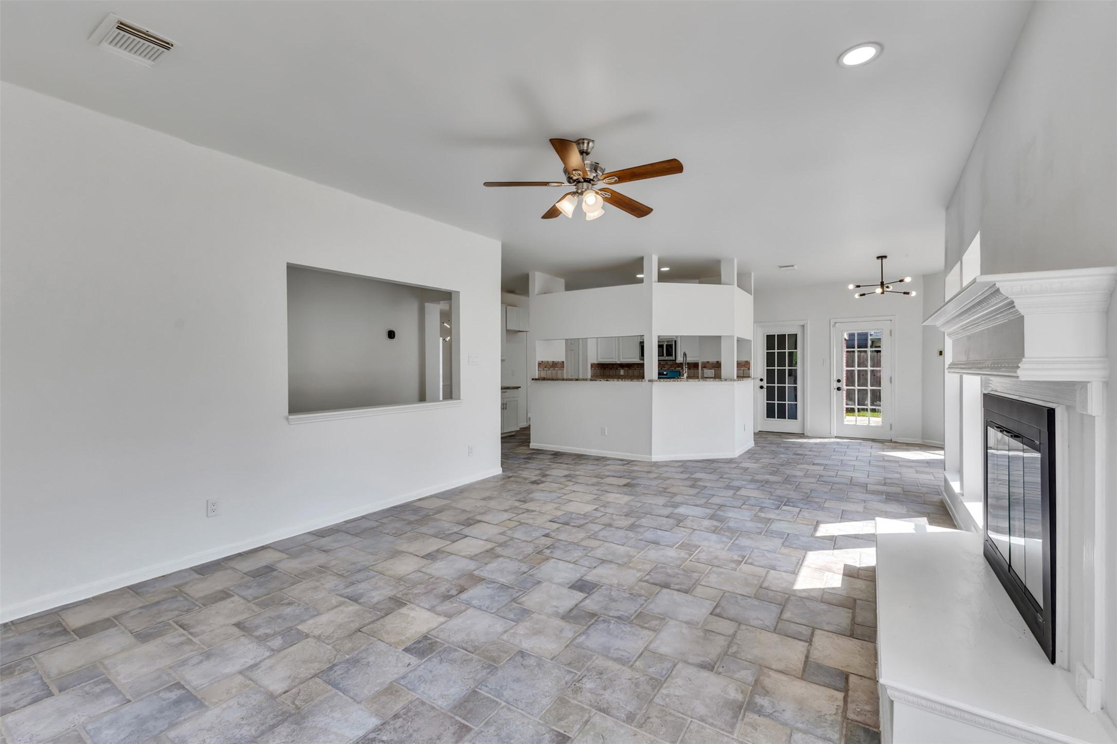1019 Highland Woods Drive Property Photo 16