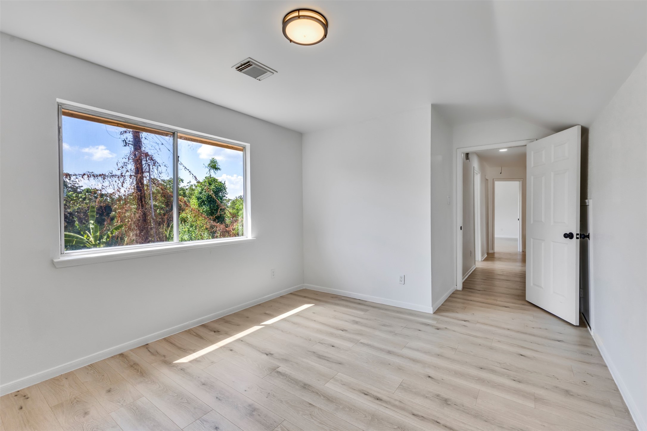 1019 Highland Woods Drive Property Photo 30