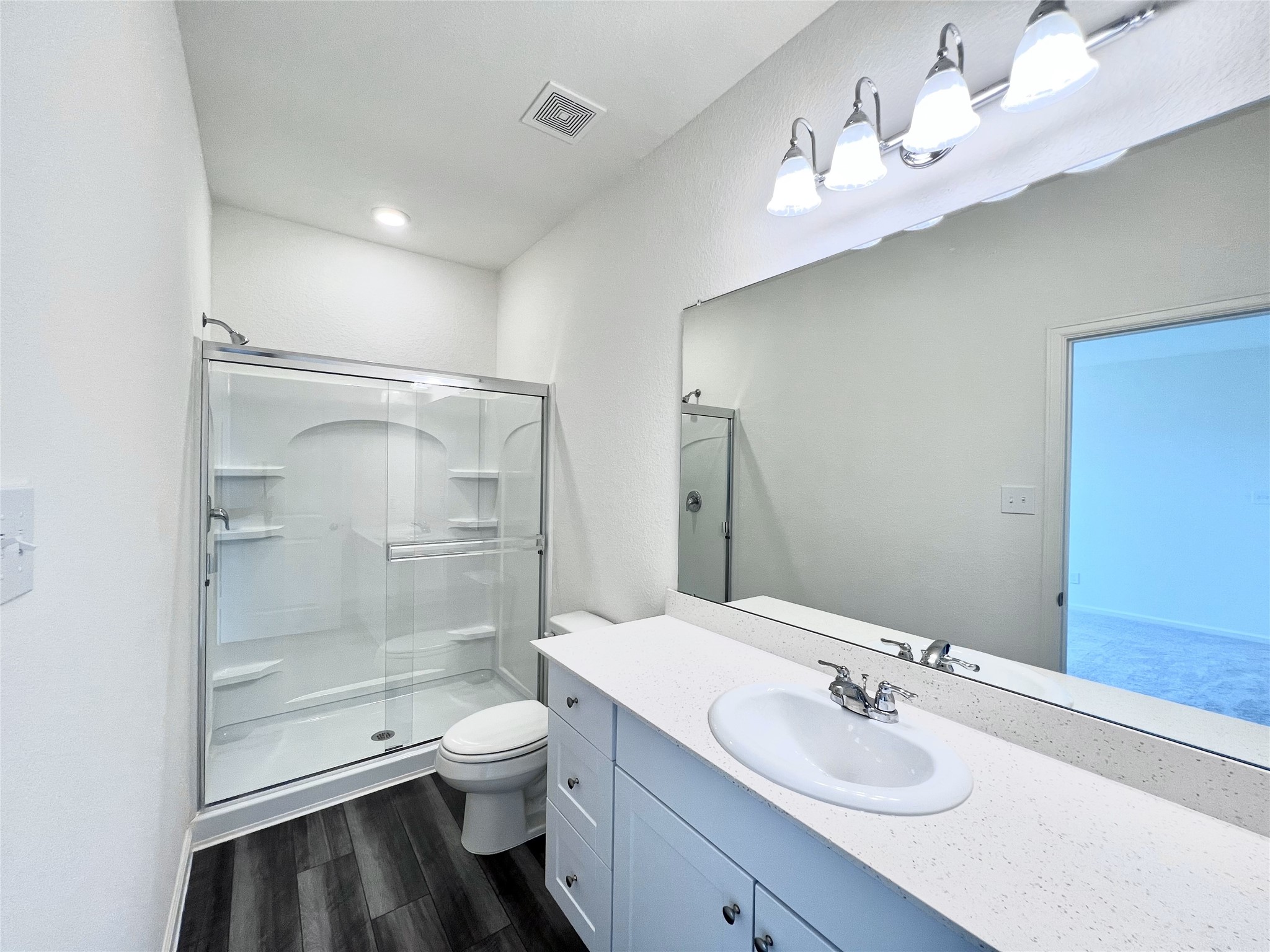 680 Amesbury Road Property Photo 8