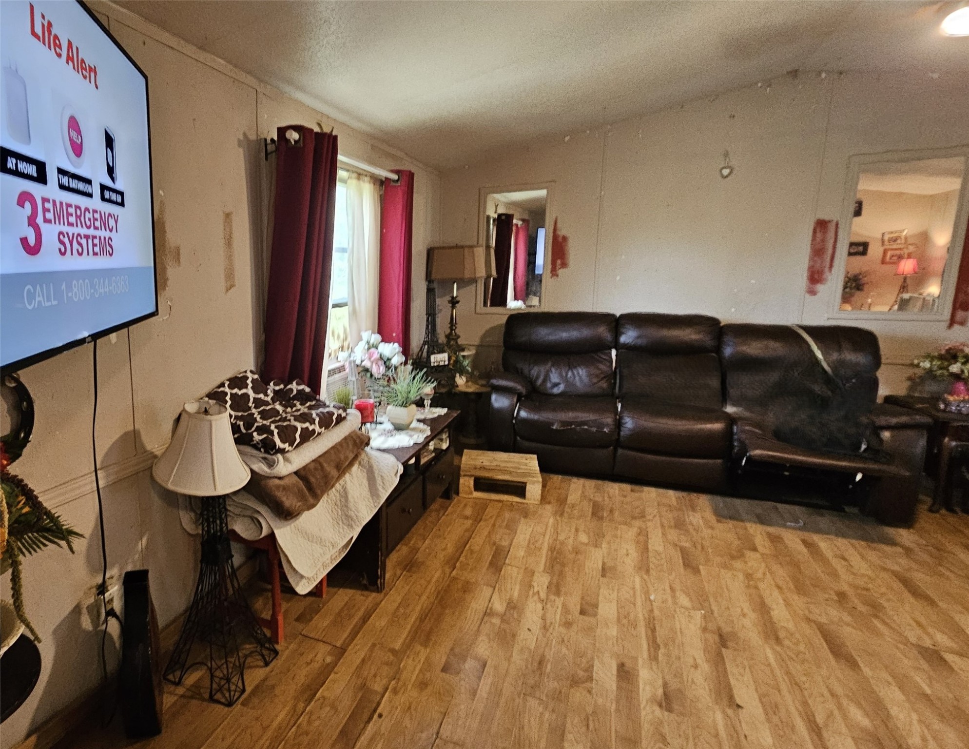 495 Florida Lane Property Photo 8