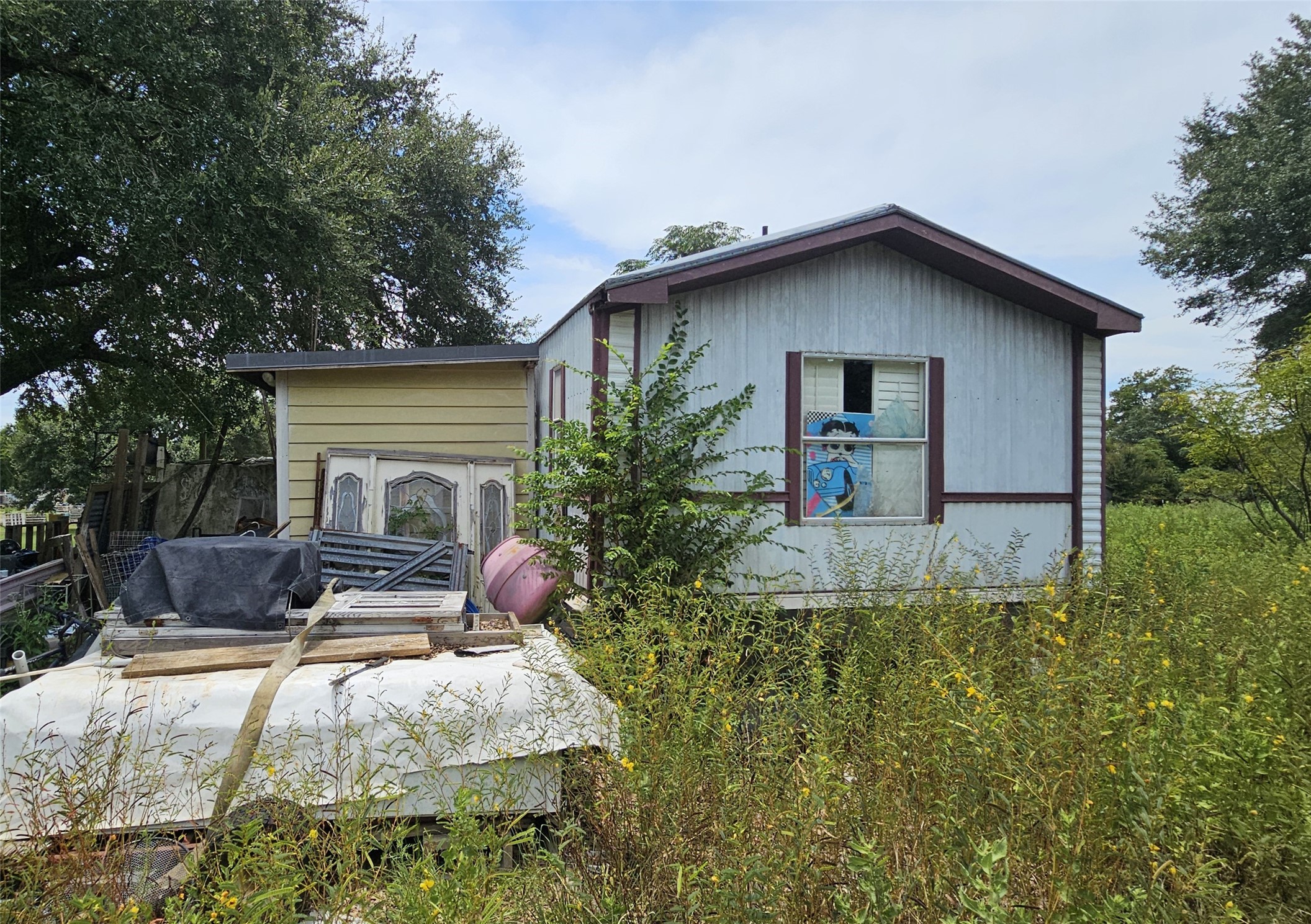 495 Florida Lane Property Photo 23