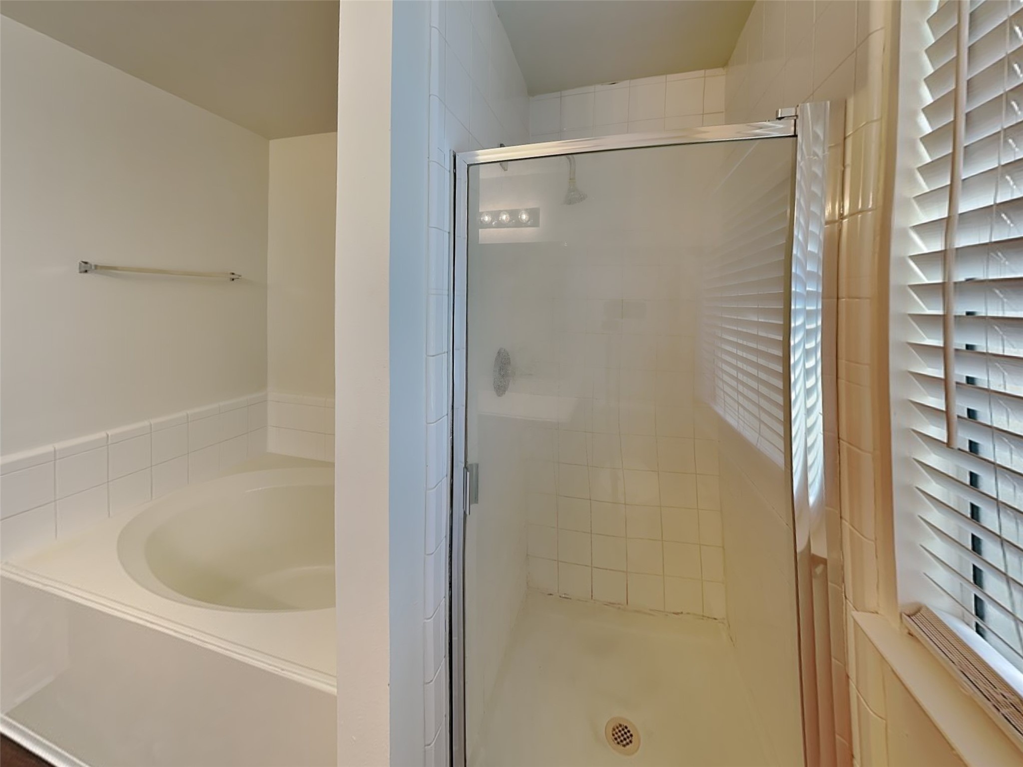 6907 Grant Drive Property Photo 14