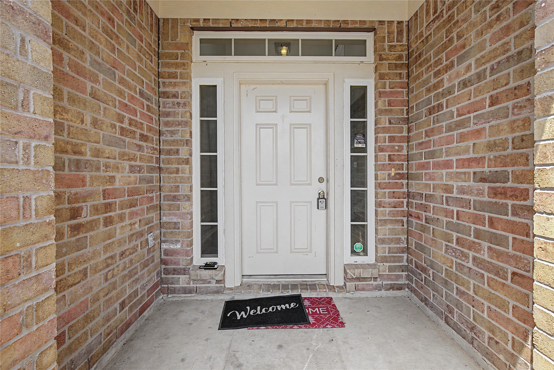 9947 Valance Way Property Photo 2