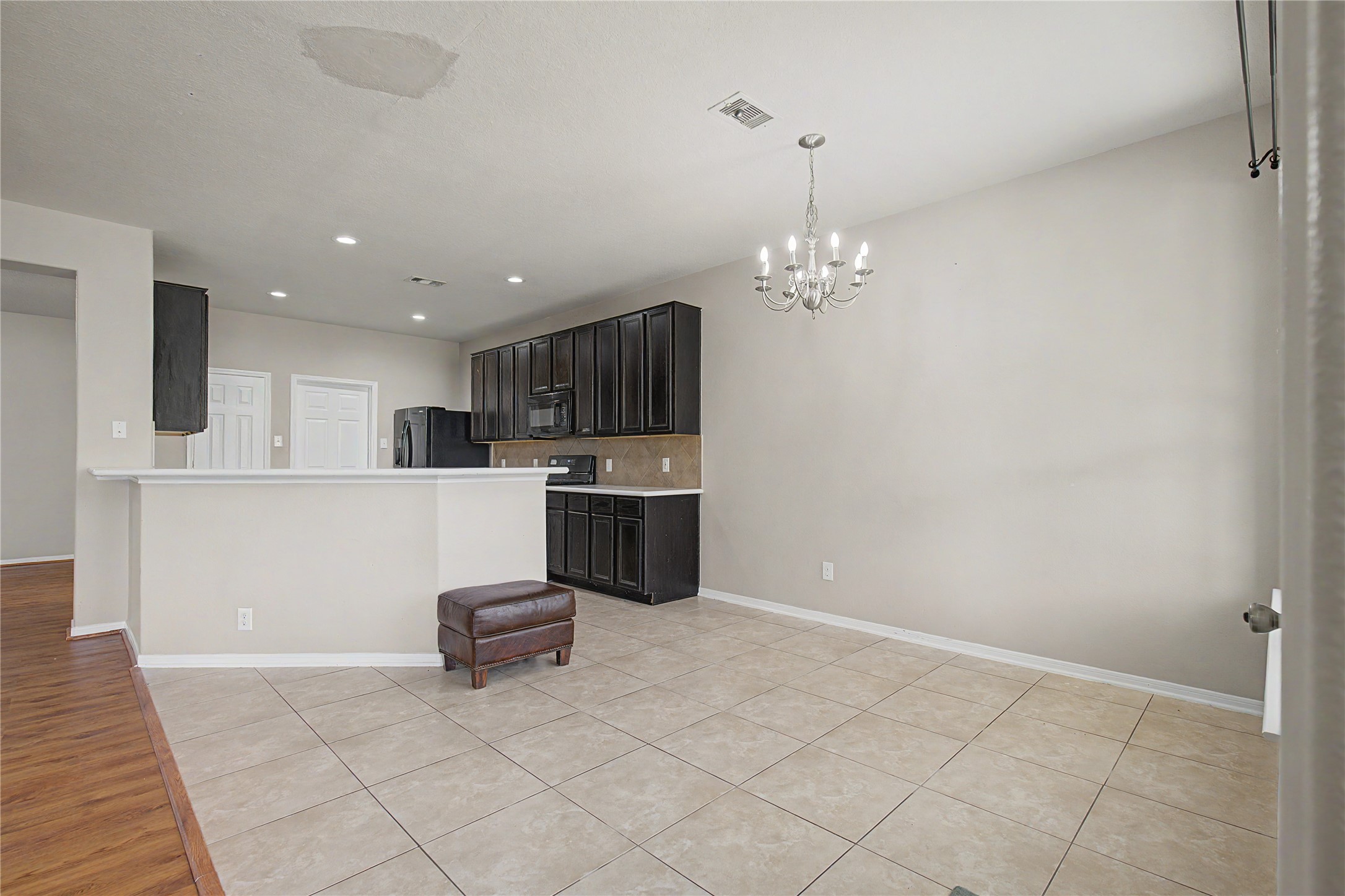 9947 Valance Way Property Photo 16