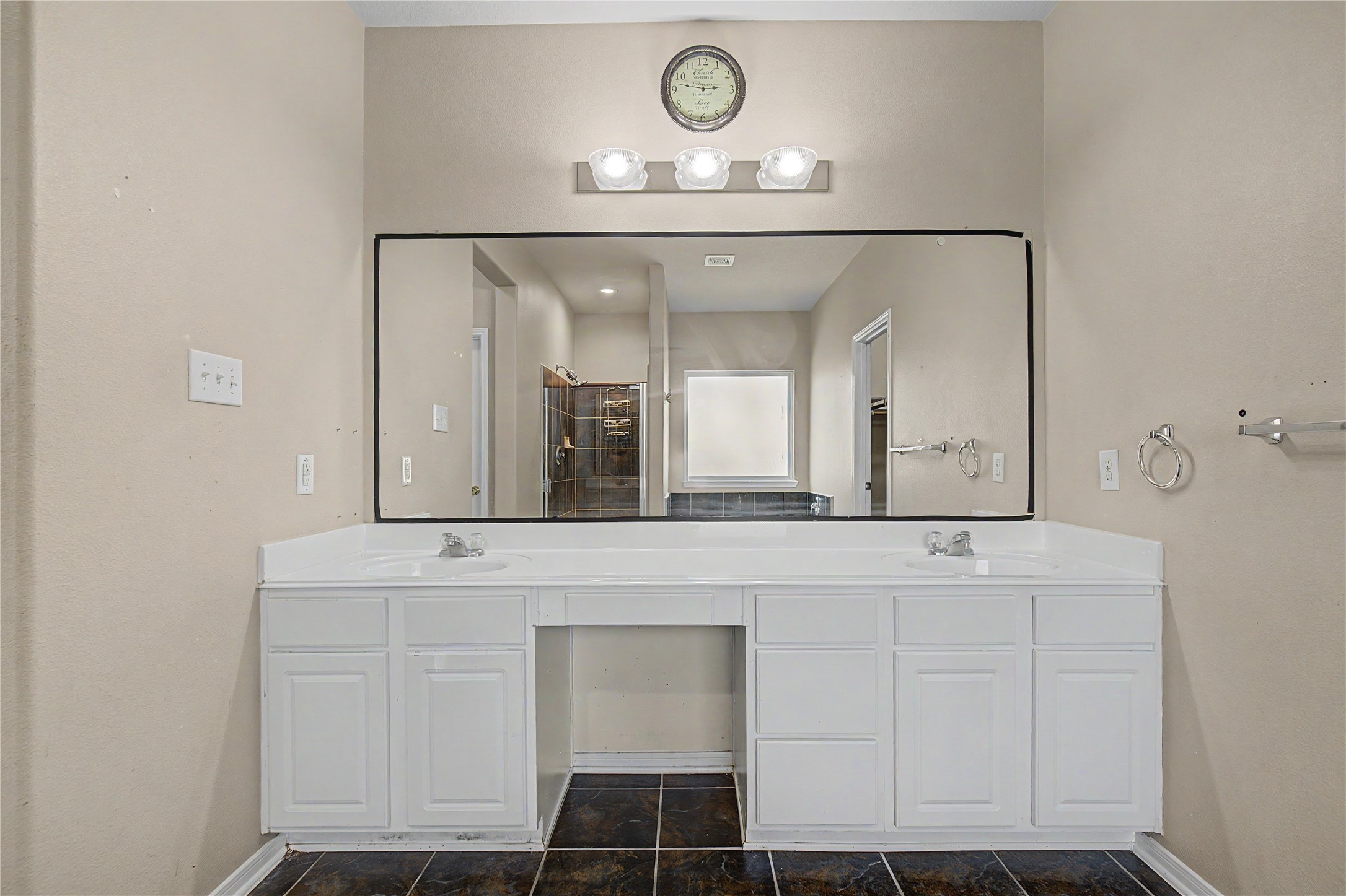 9947 Valance Way Property Photo 23