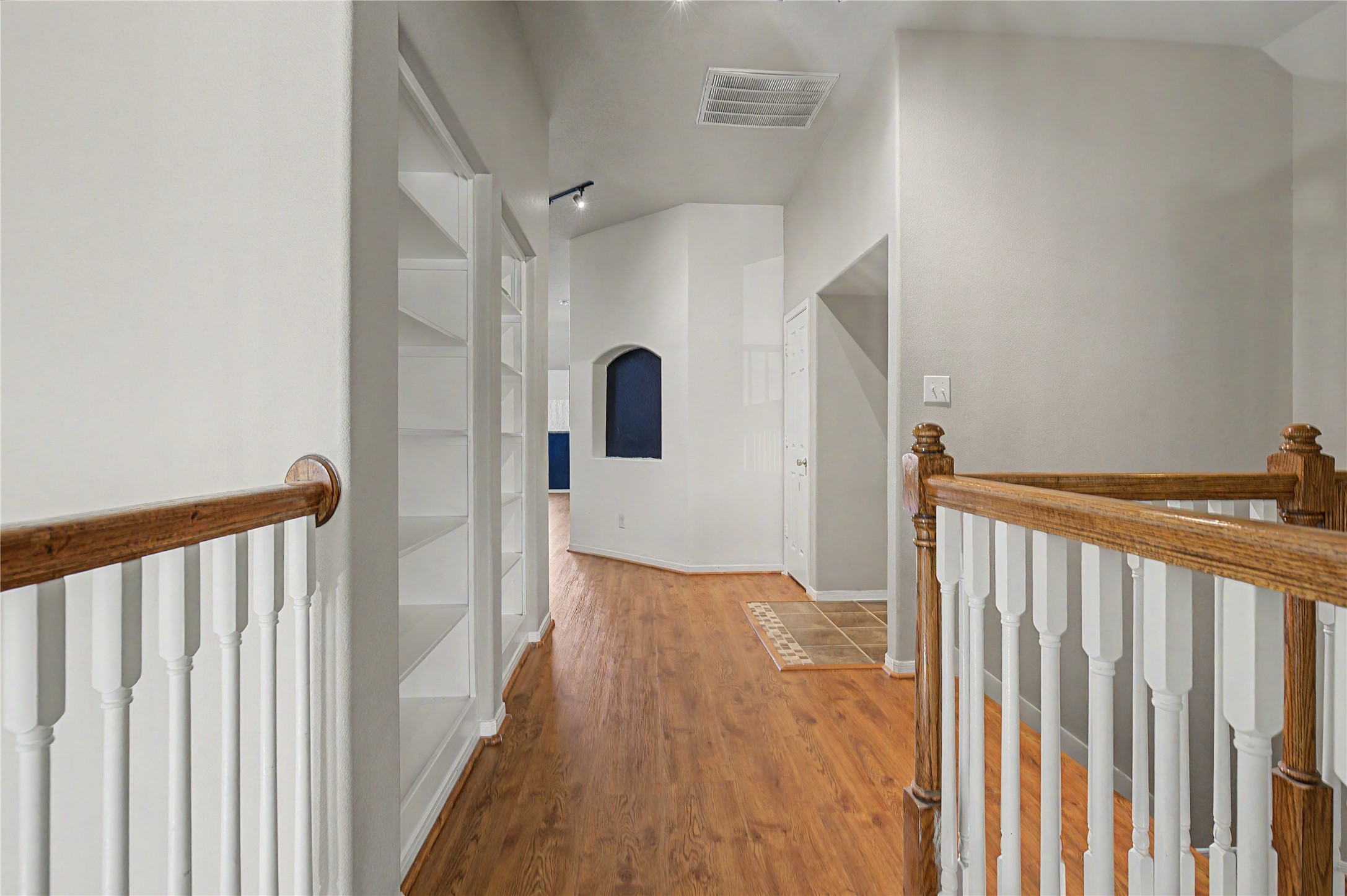 9947 Valance Way Property Photo 27