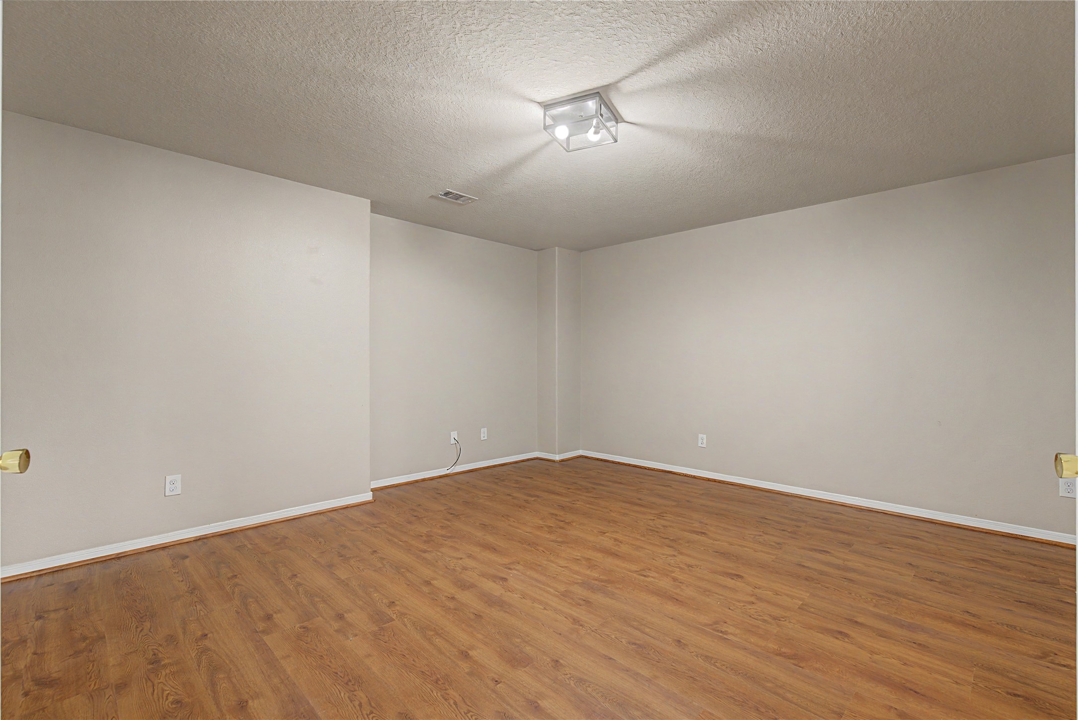 9947 Valance Way Property Photo 29