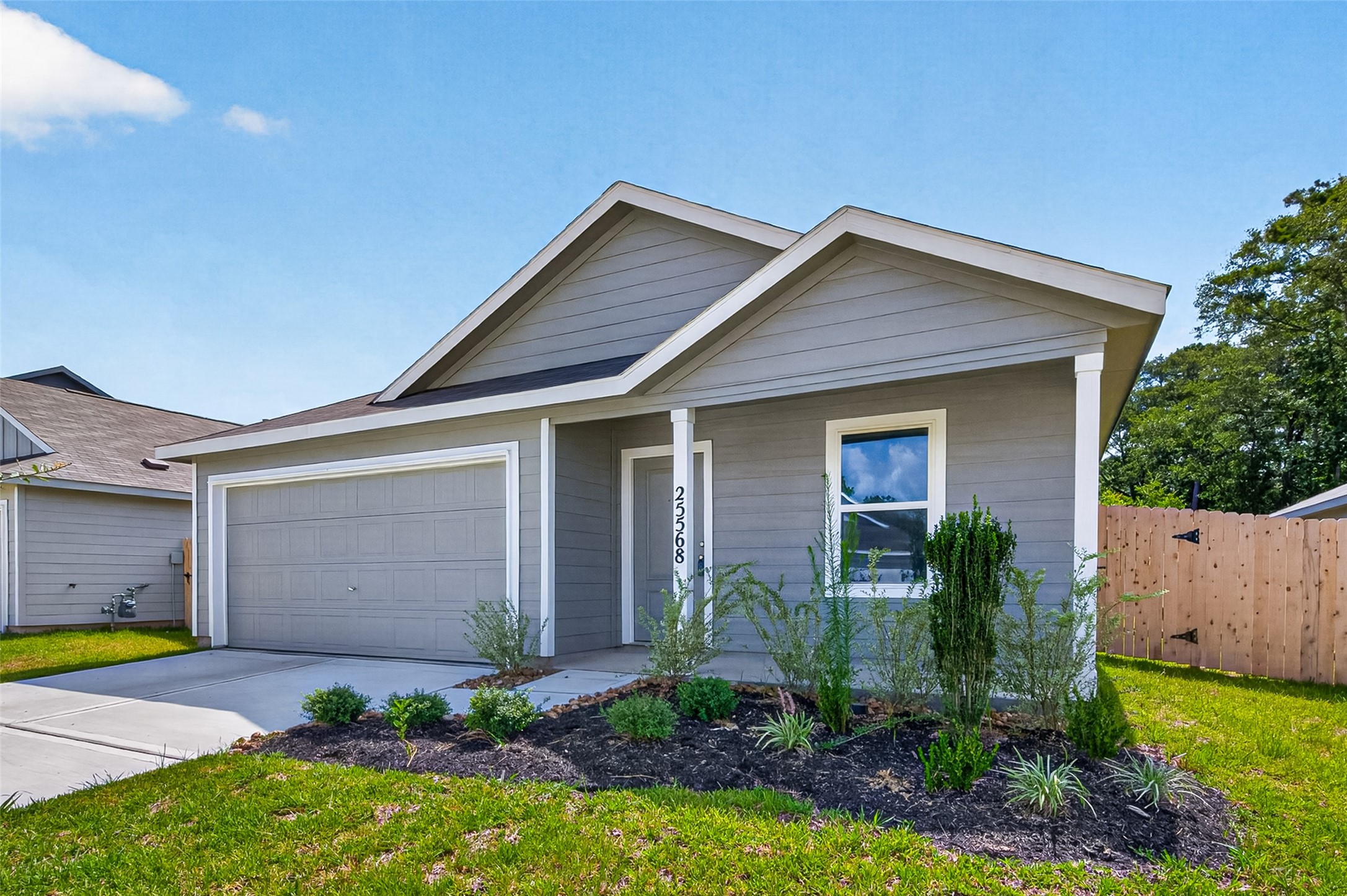 25568 Rose Creek Drive Property Photo 5