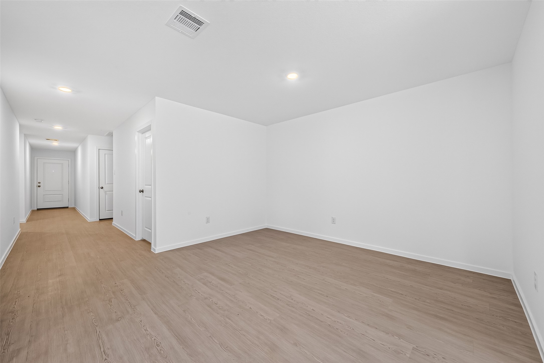 25568 Rose Creek Drive Property Photo 10