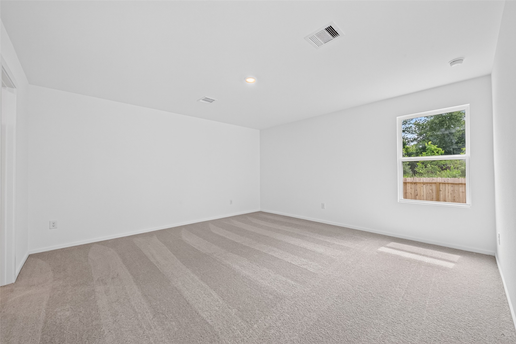 25568 Rose Creek Drive Property Photo 19